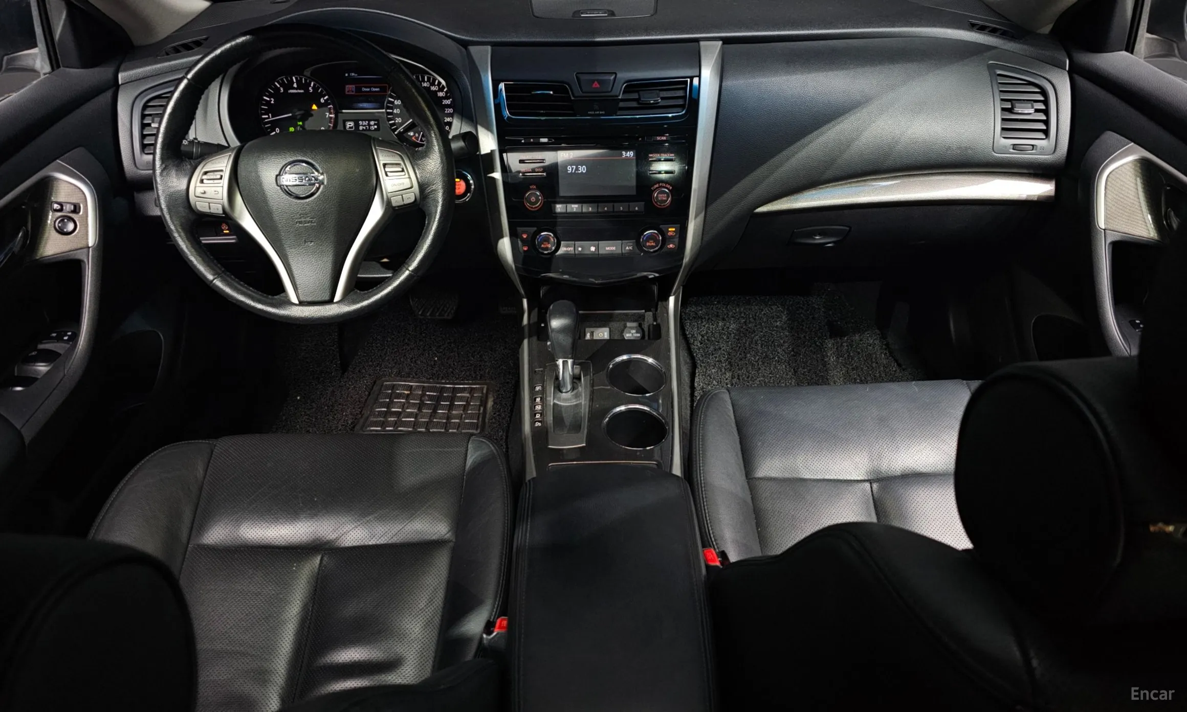 Nissan Altima превью 7