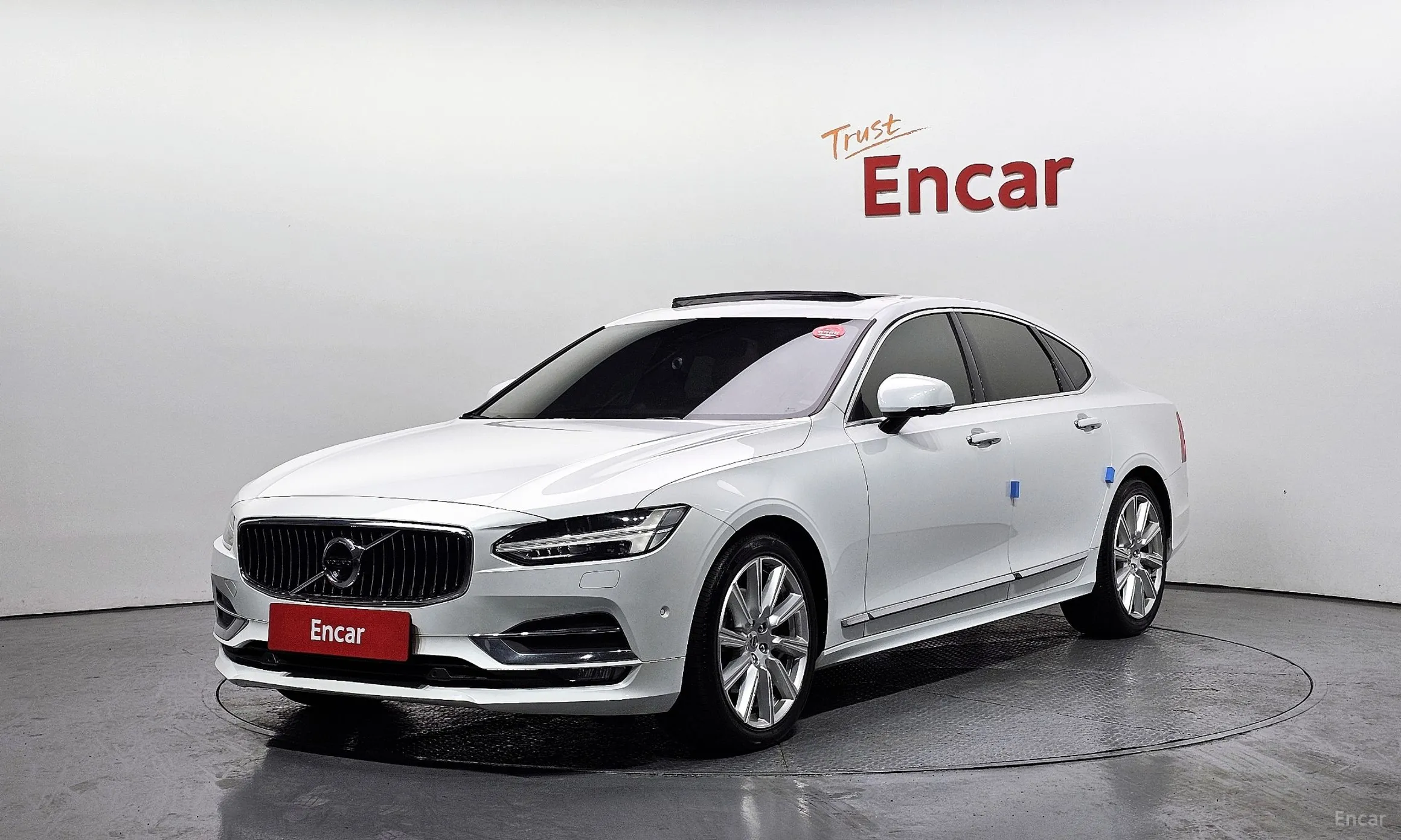 S90