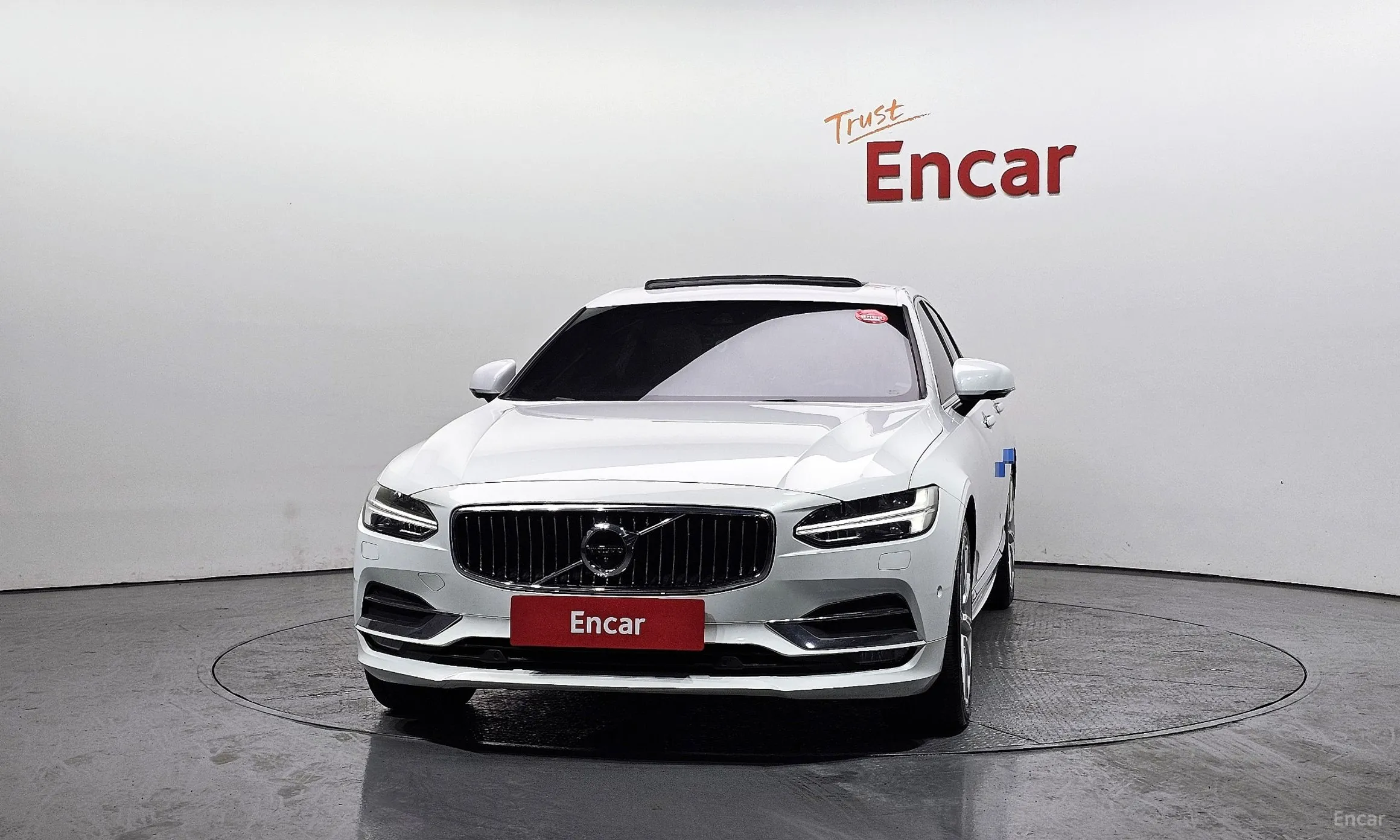 Volvo S90 превью 3