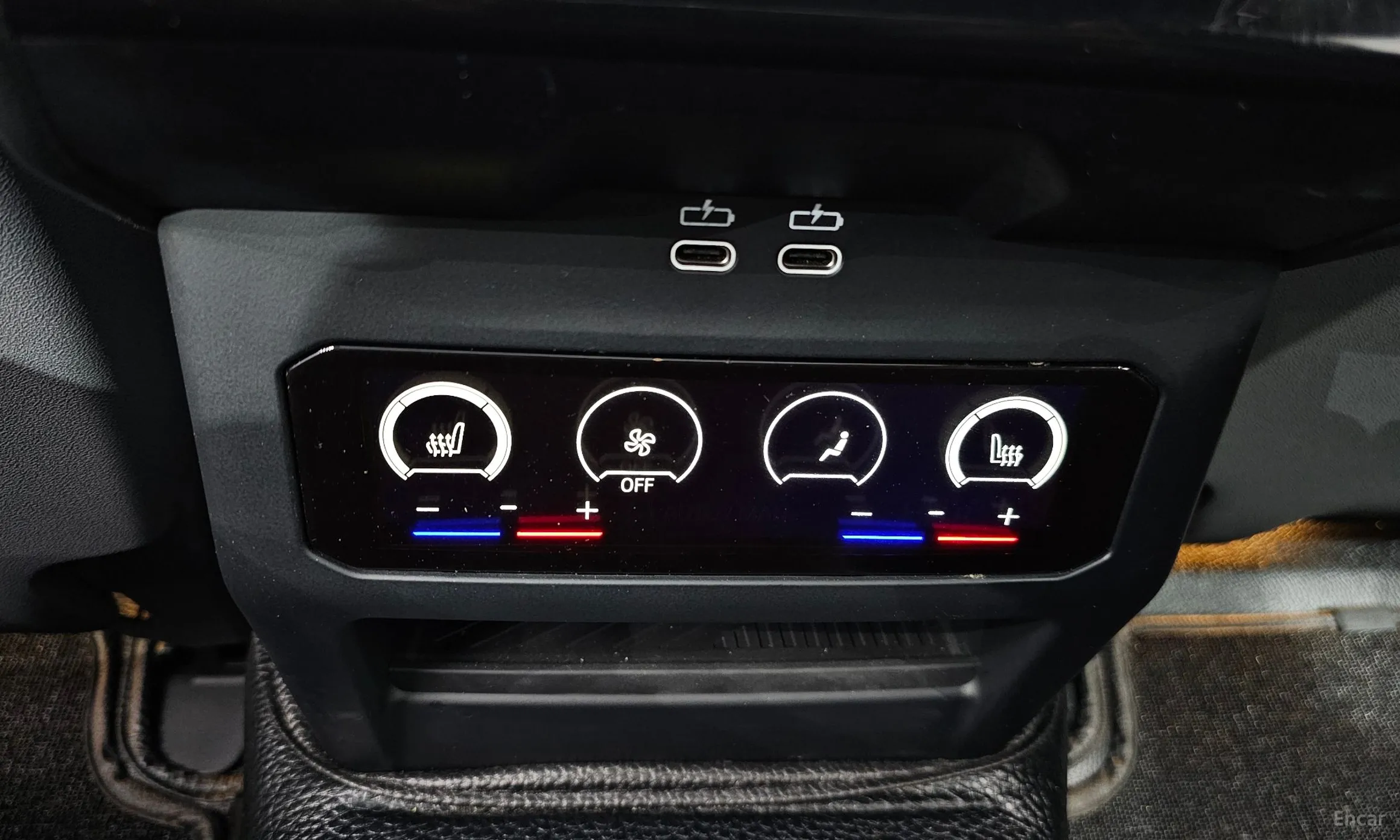 BMW 5 Series (G60) превью 19