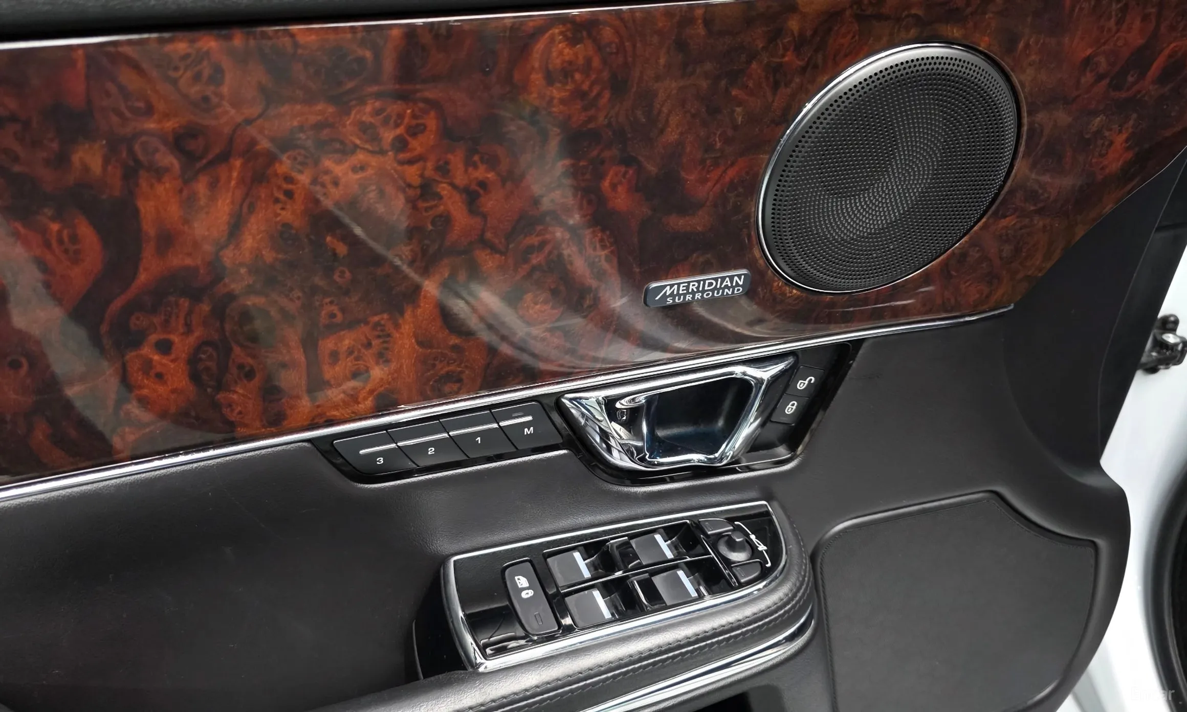Jaguar All New XJ превью 19