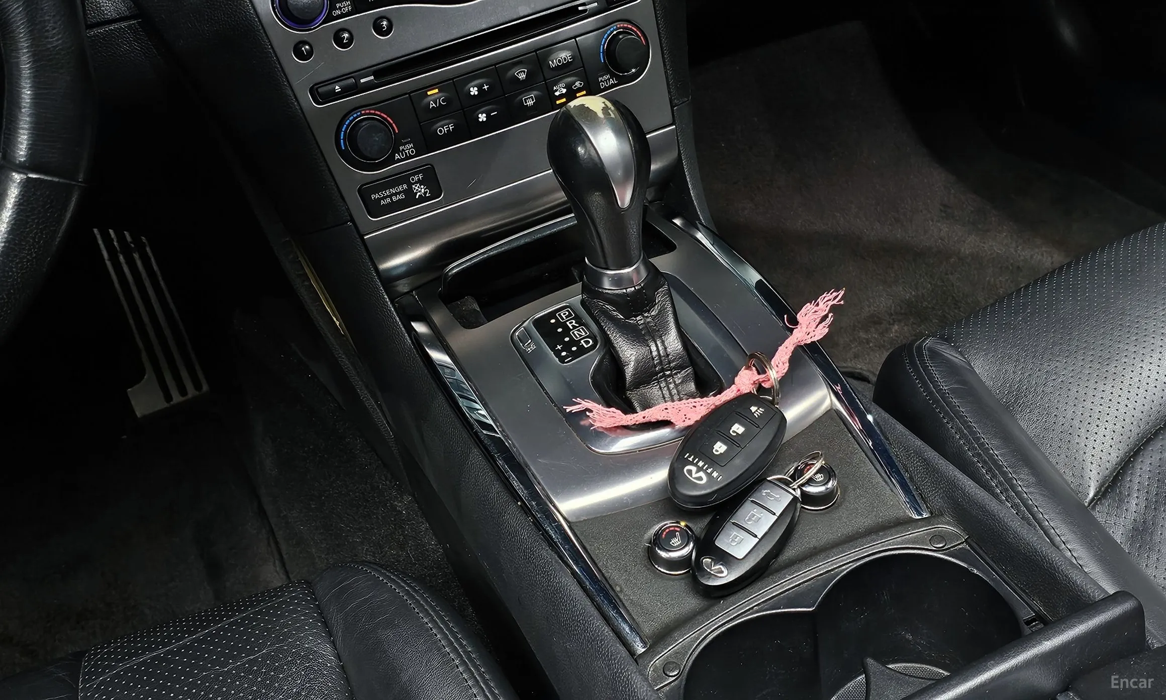 Infiniti G37 превью 9