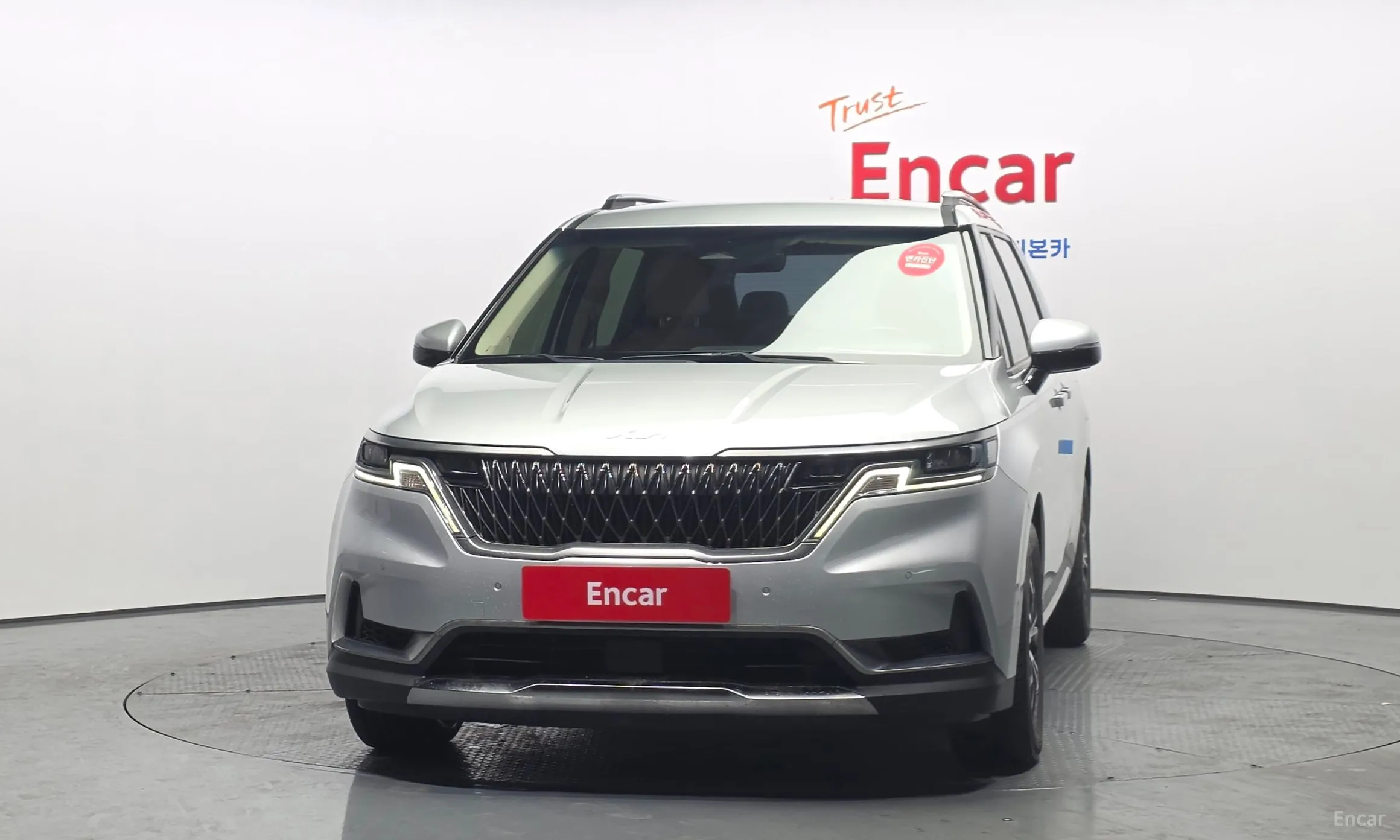 Kia Carnival Gen 4 превью 3