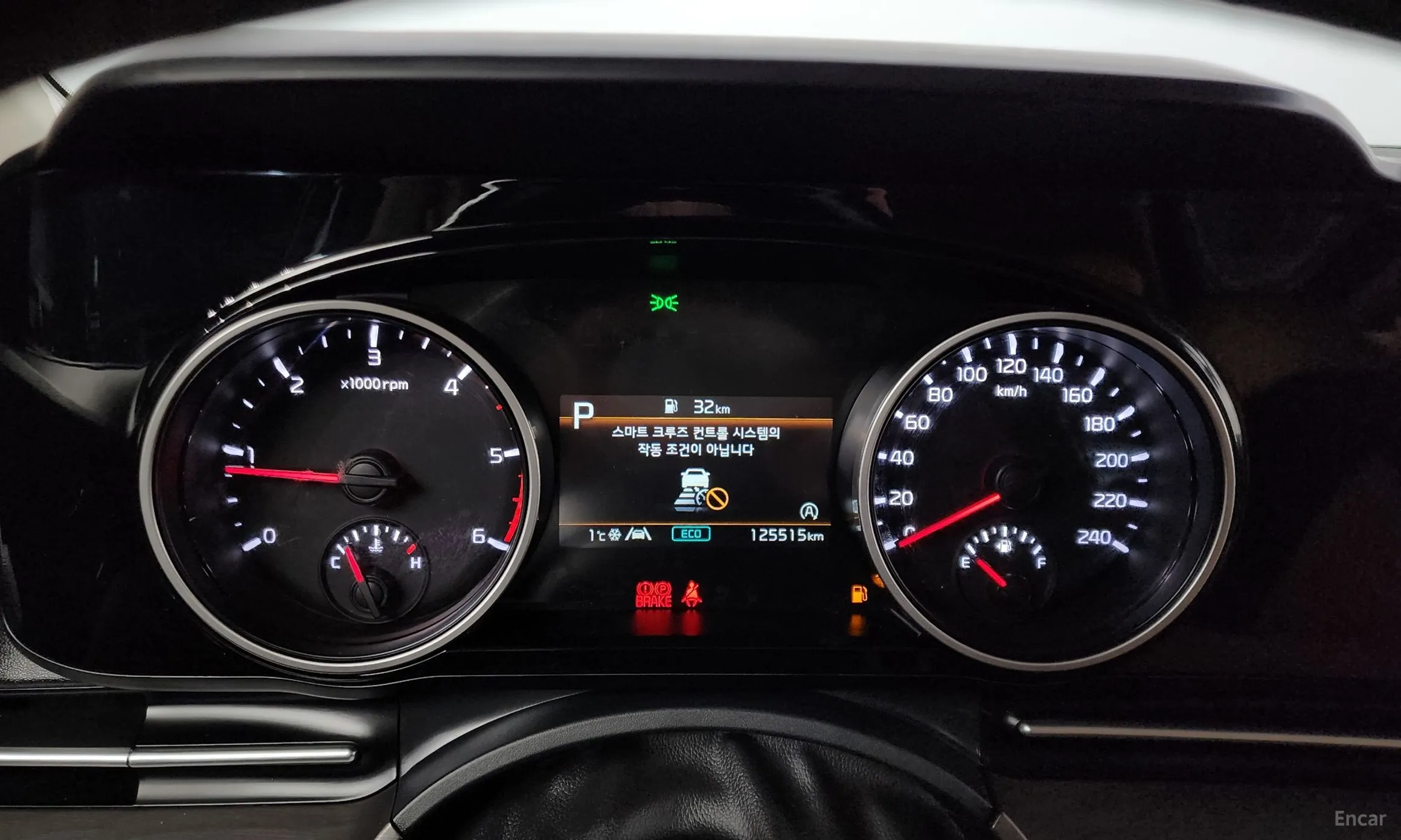 Kia Carnival Gen 4 превью 8