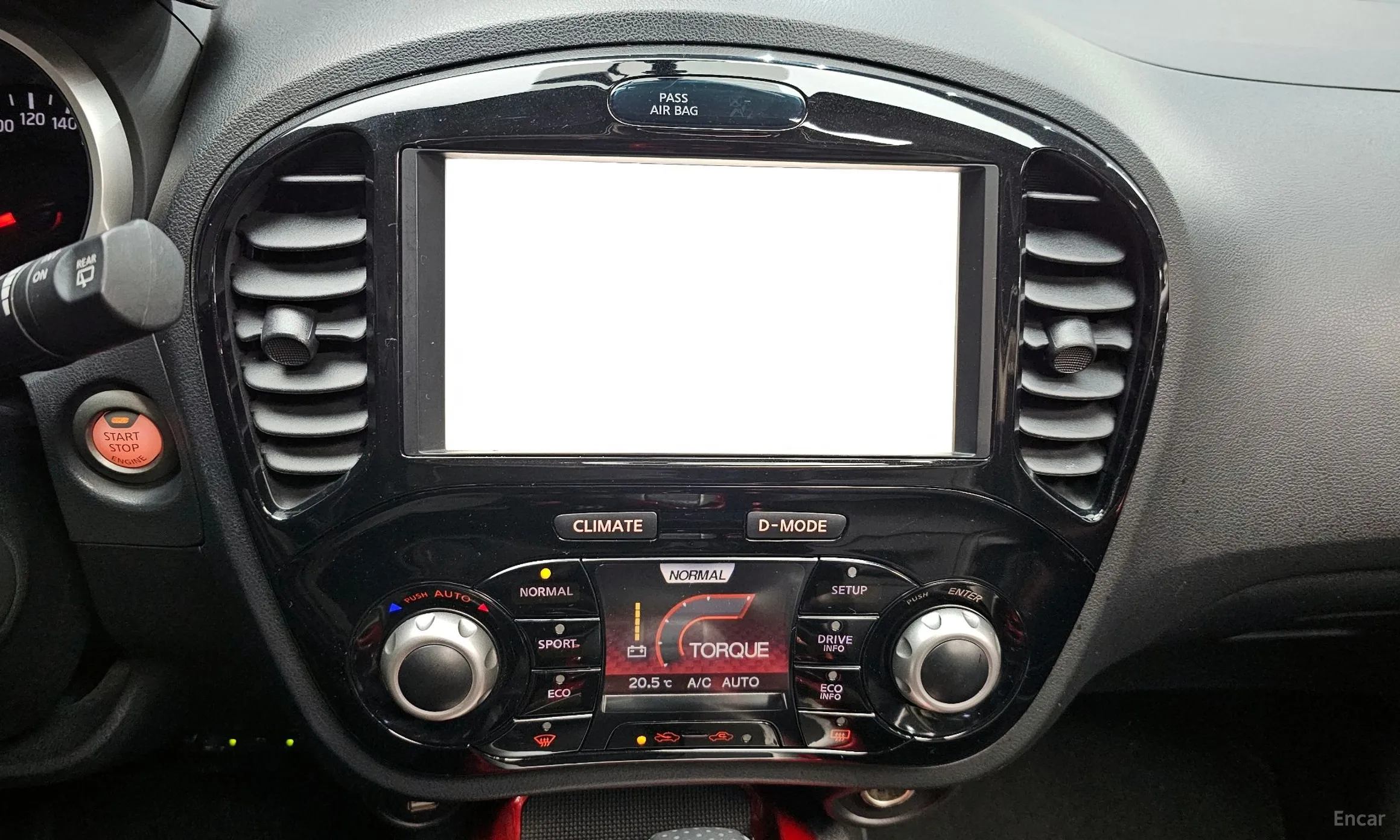 Nissan Juke превью 14