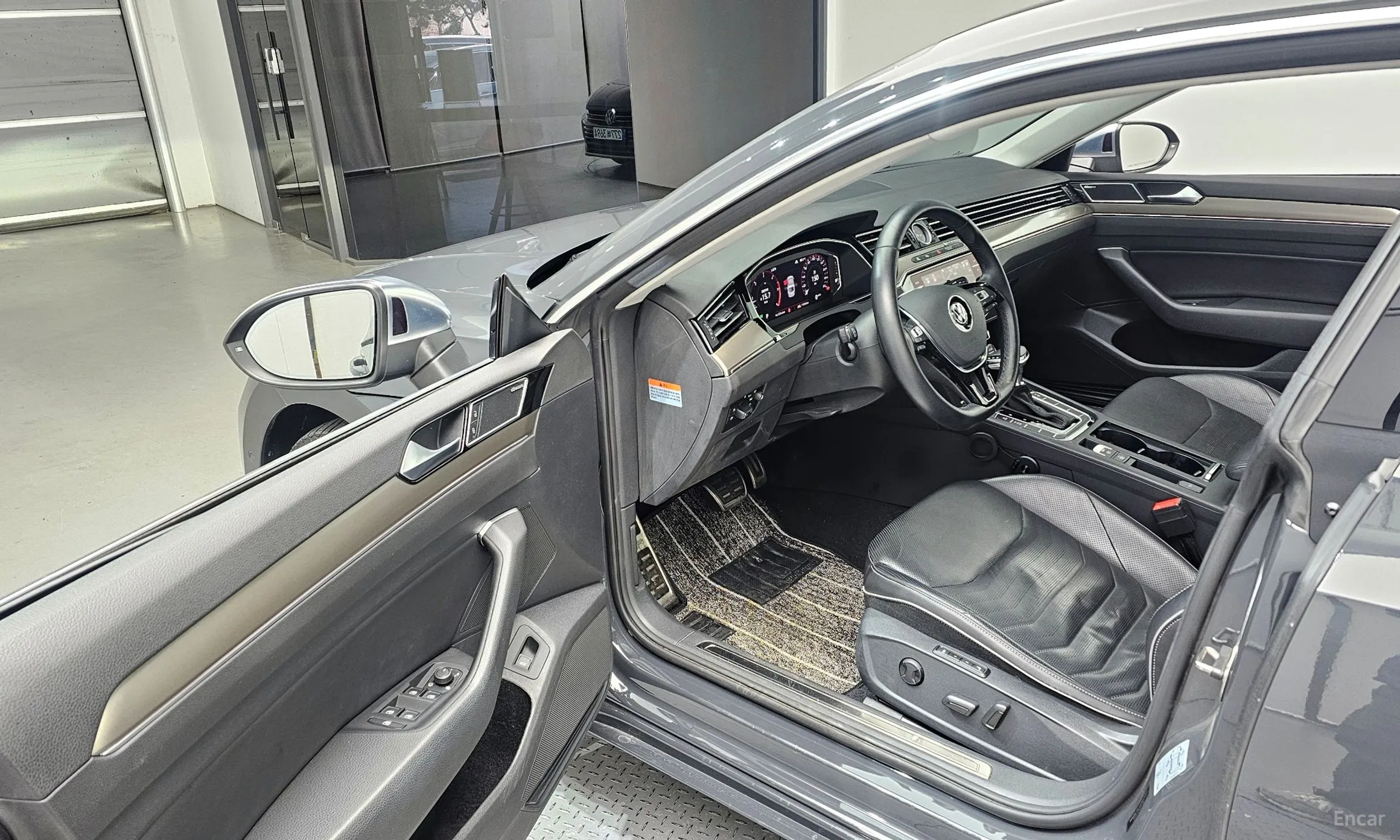 Volkswagen Ateon превью 10