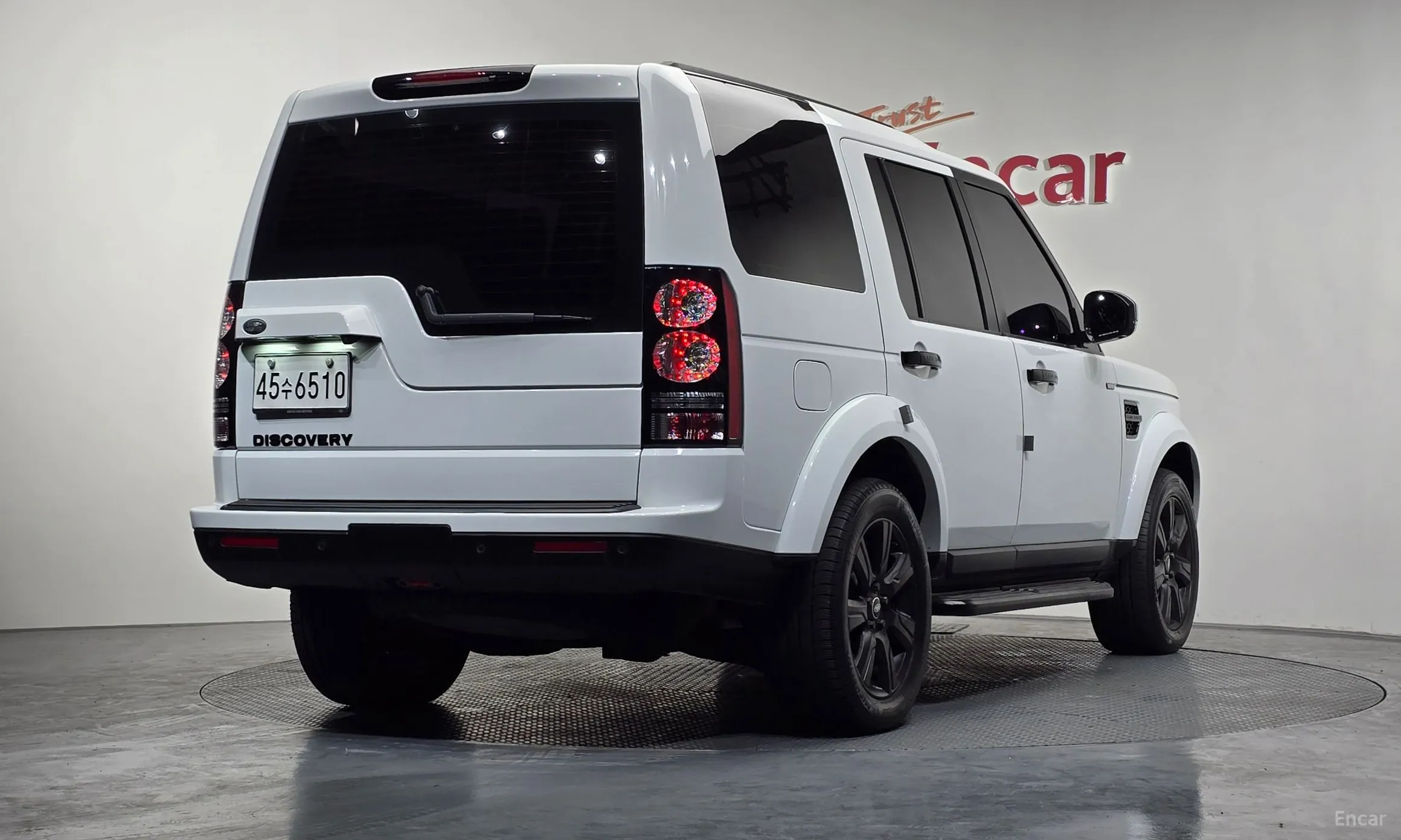 Land Rover Discovery 4 превью 2