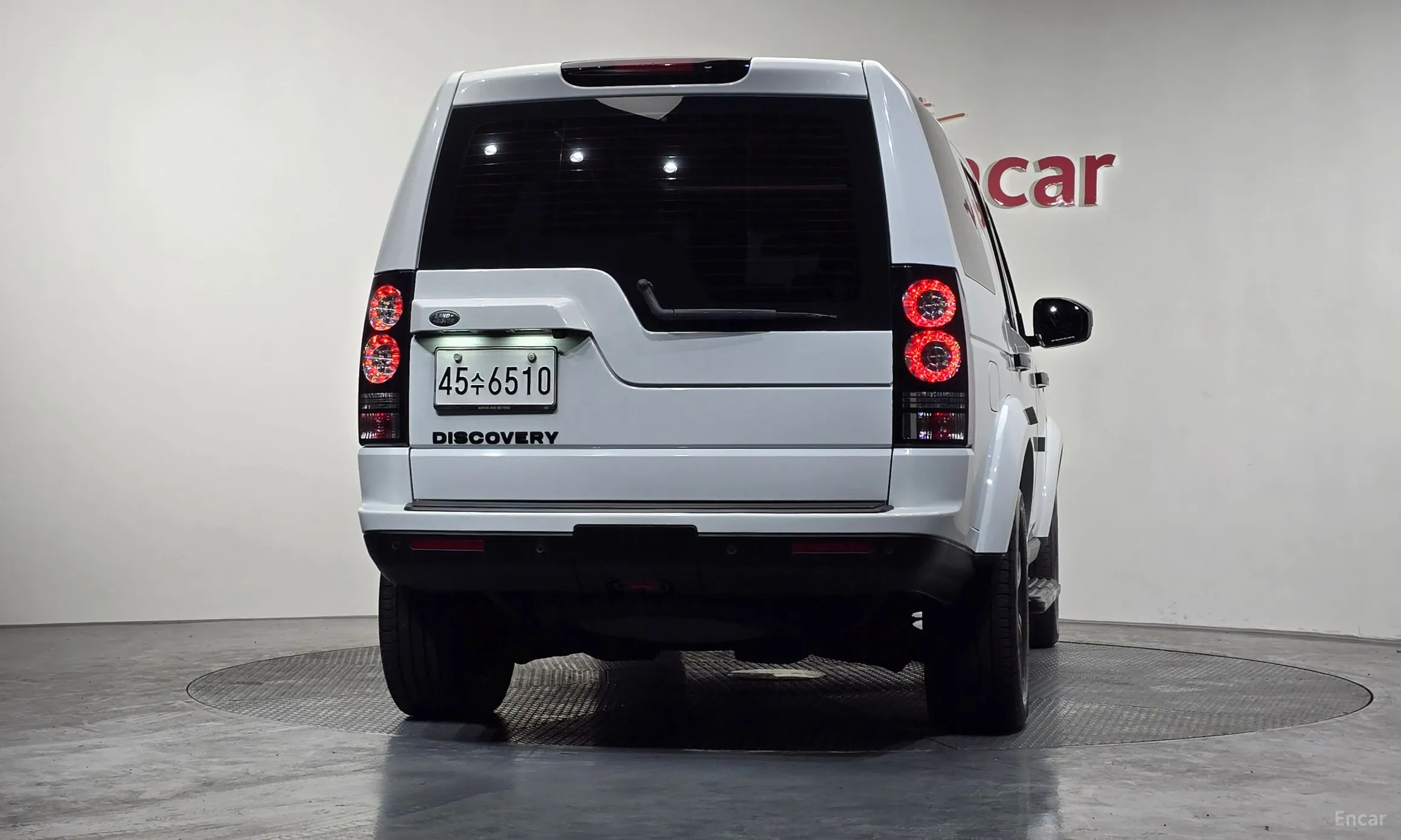 Land Rover Discovery 4 превью 4