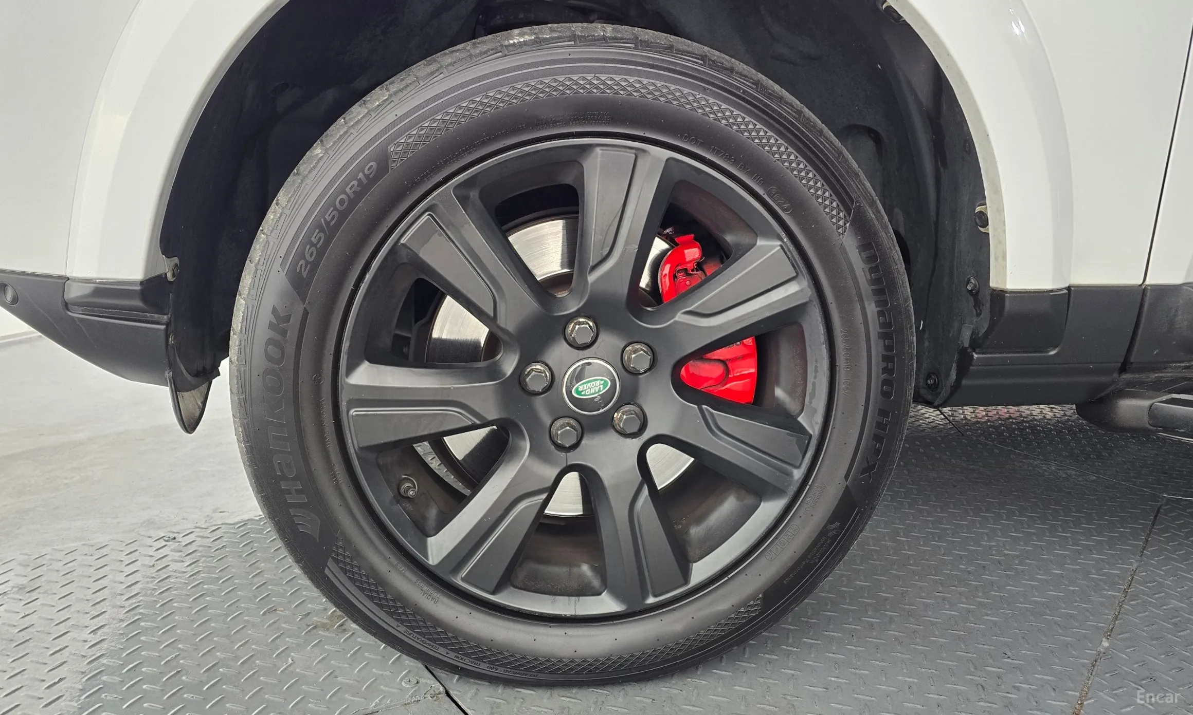 Land Rover Discovery 4 превью 5