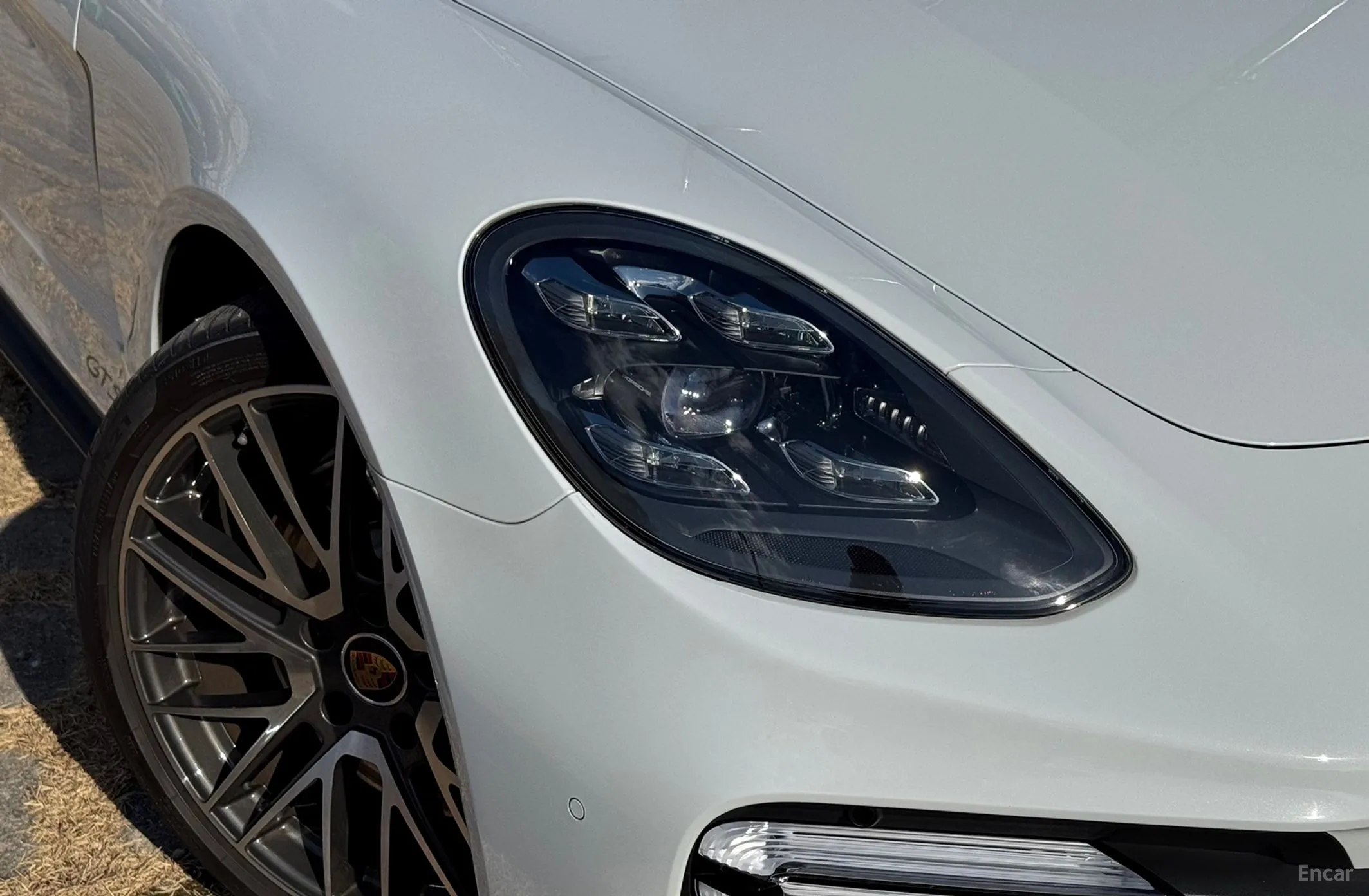 Porsche Panamera (971) превью 6