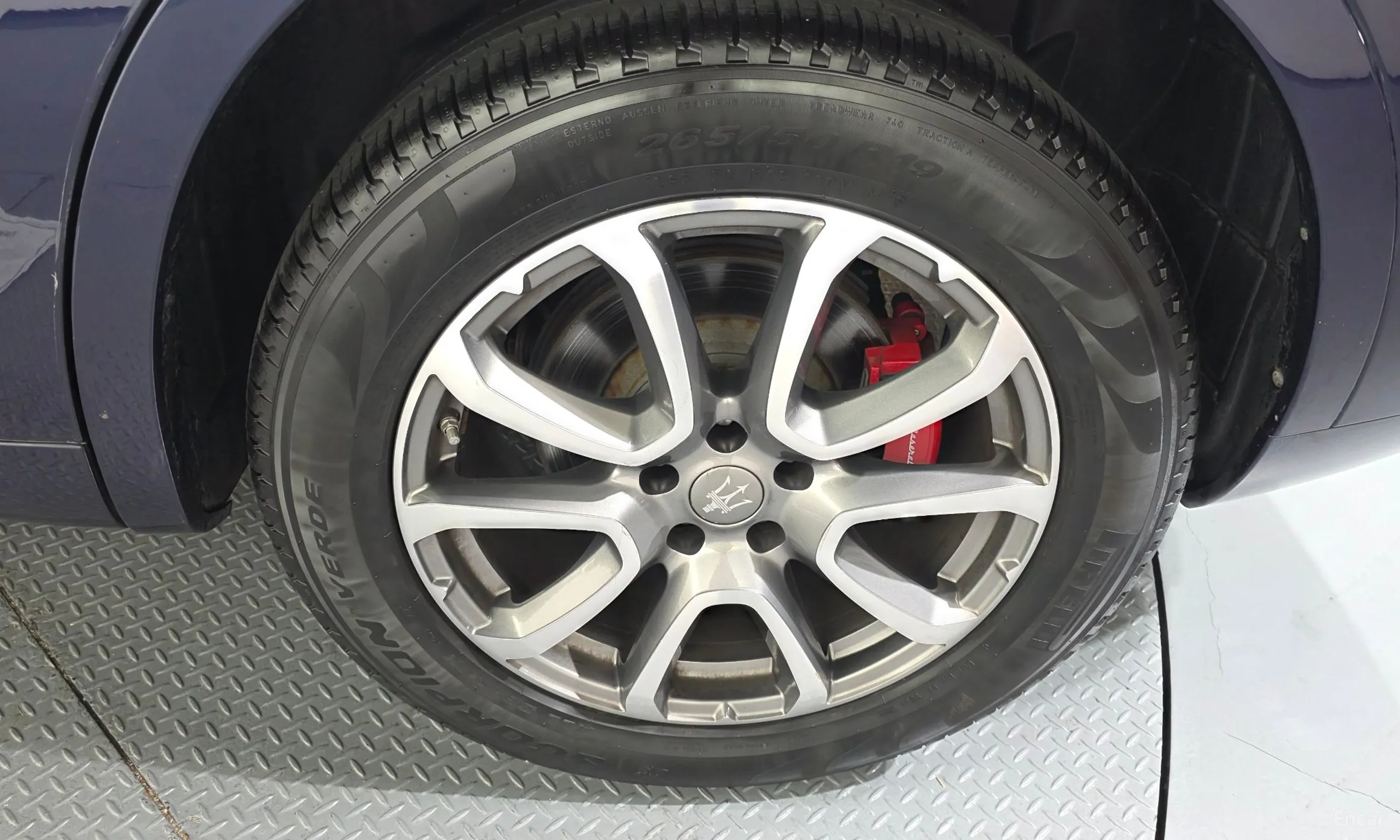 Maserati Levante превью 5