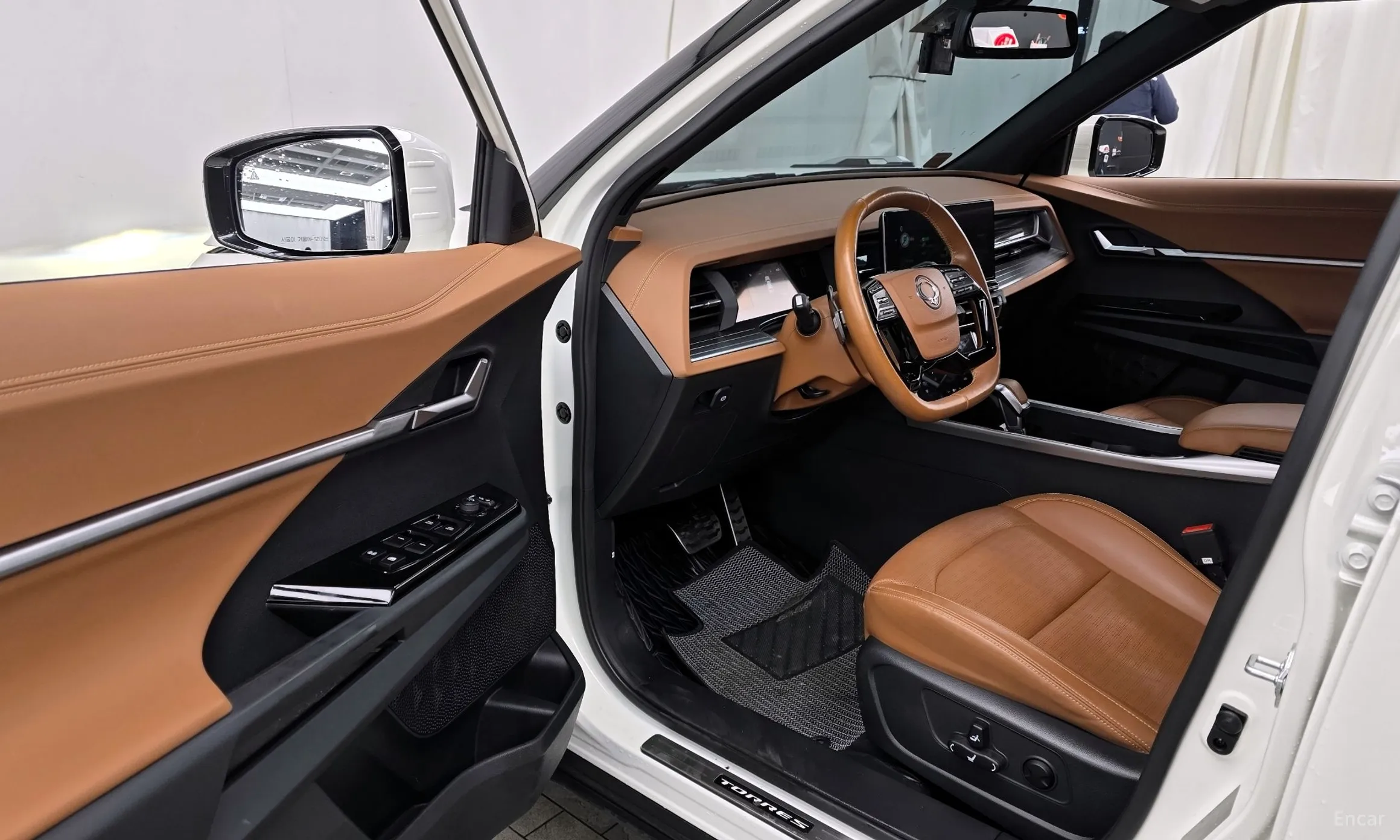 KG Mobility (SsangYong) Torres превью 10
