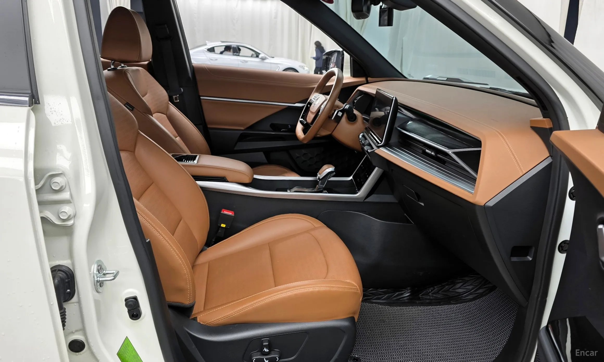 KG Mobility (SsangYong) Torres превью 11