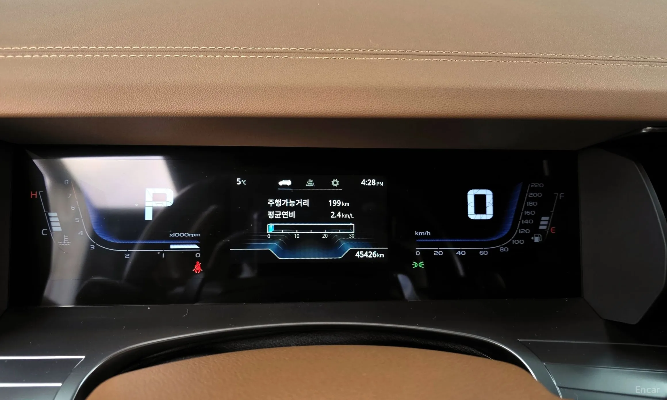KG Mobility (SsangYong) Torres превью 8