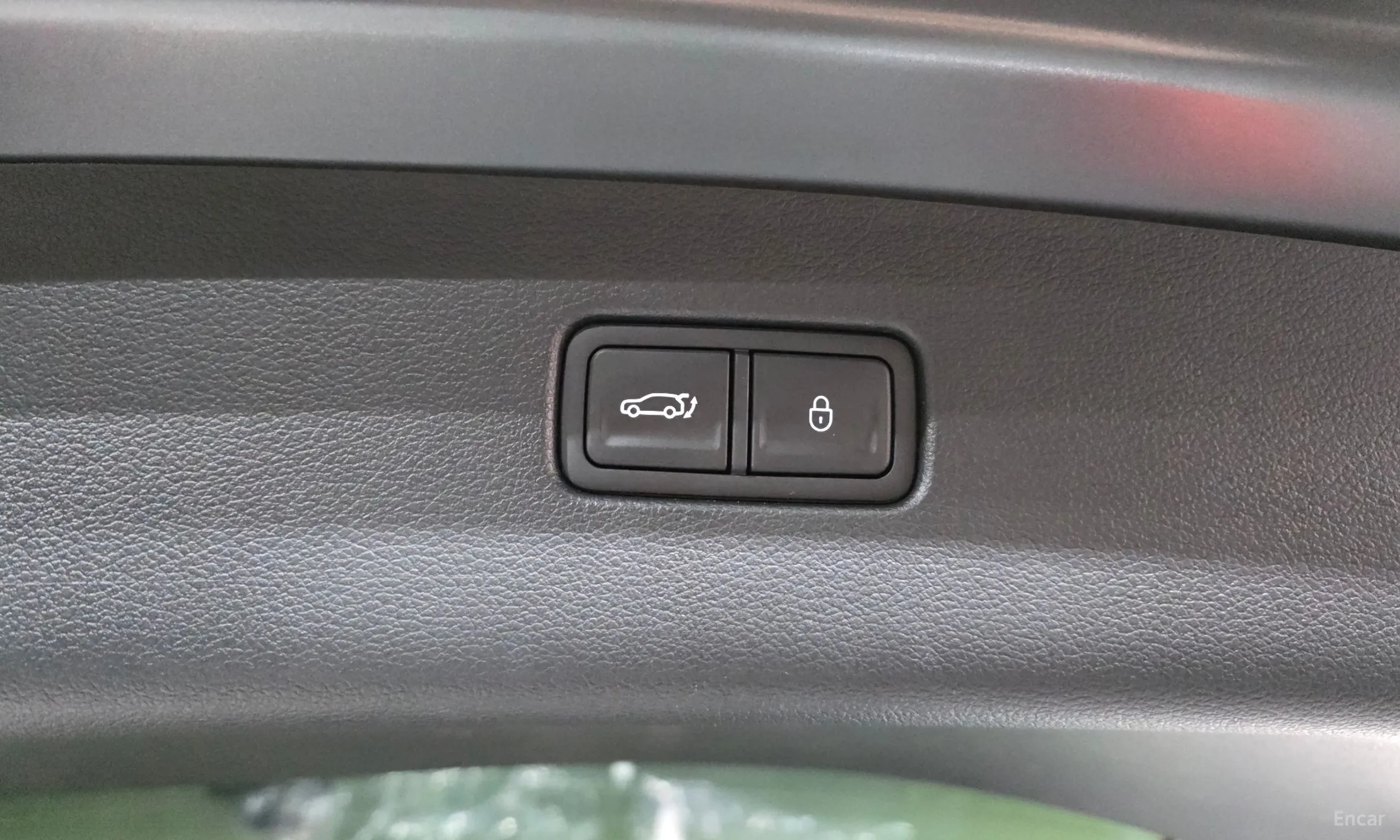Genesis GV80 превью 20