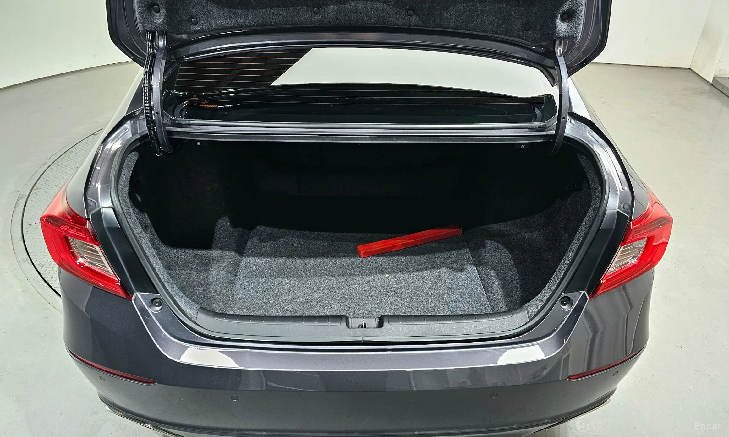 Honda Accord 10th Generation превью 20