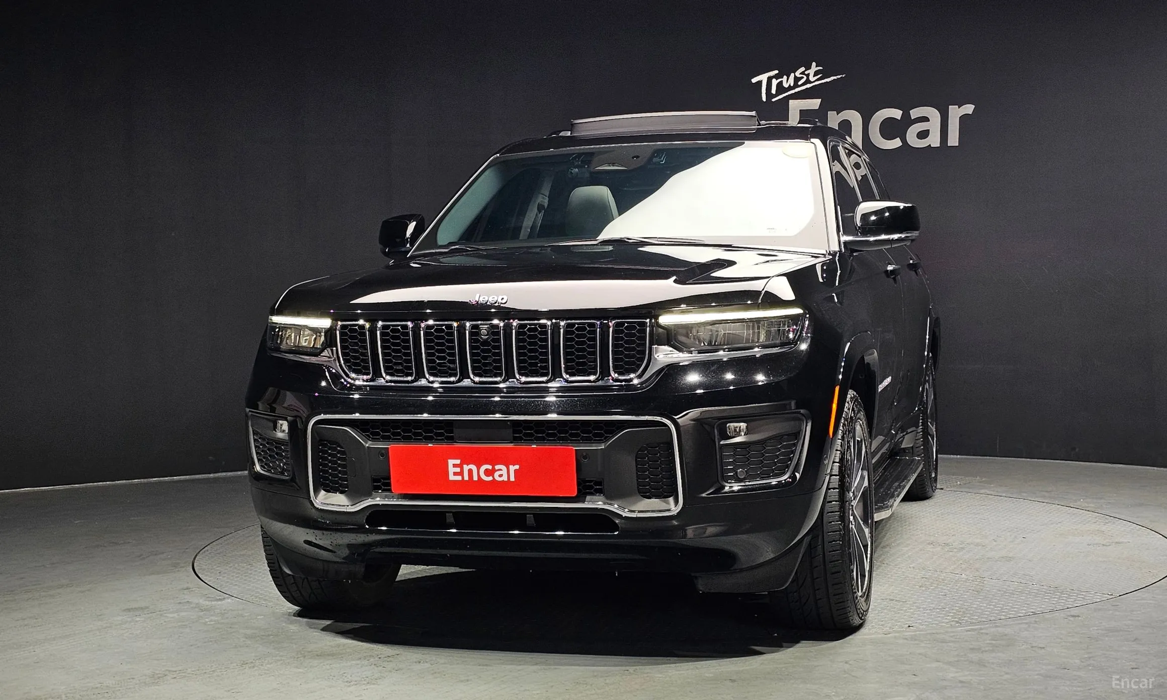 Jeep Grand Cherokee (WL) превью 3