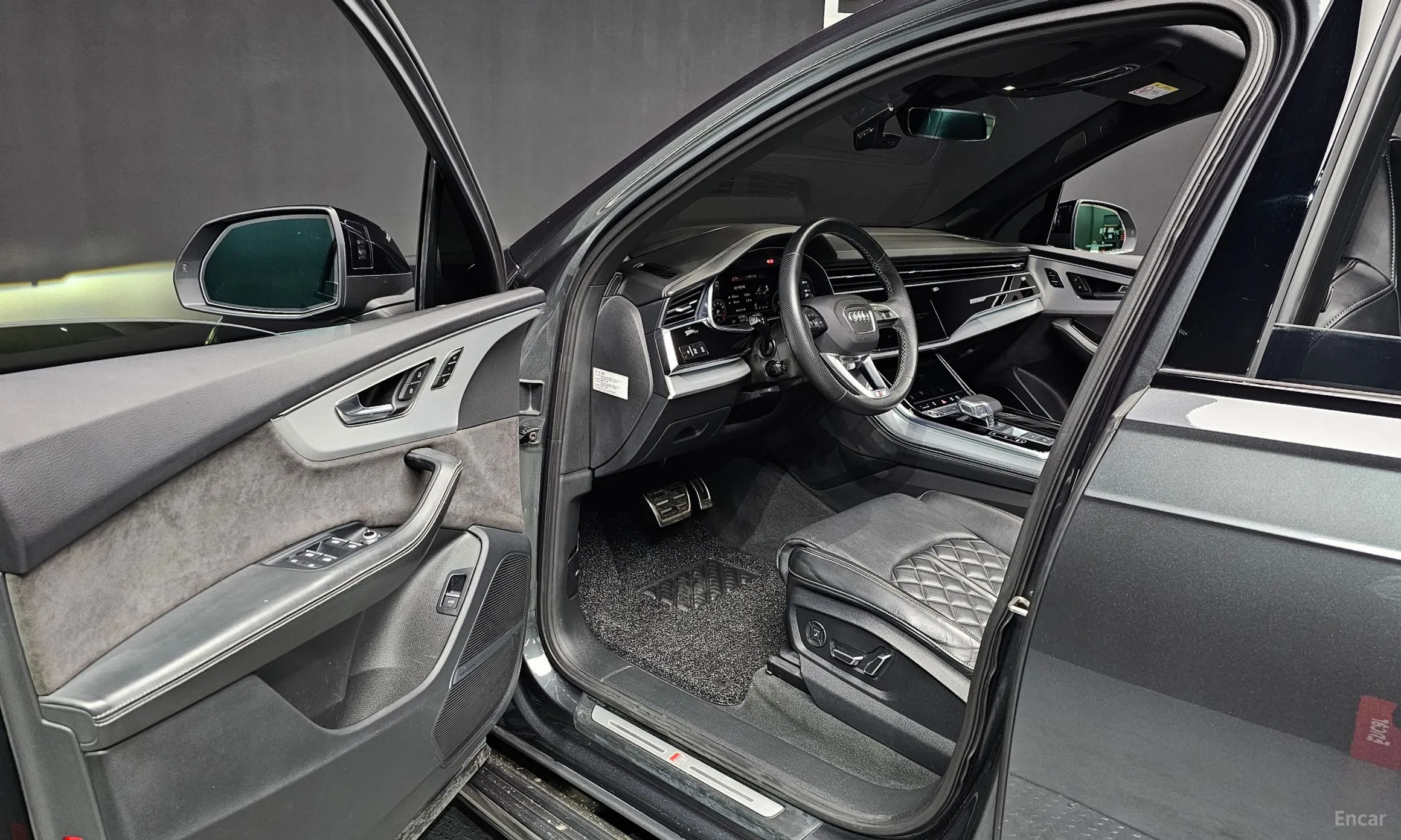 Audi Q7 (4M) превью 11