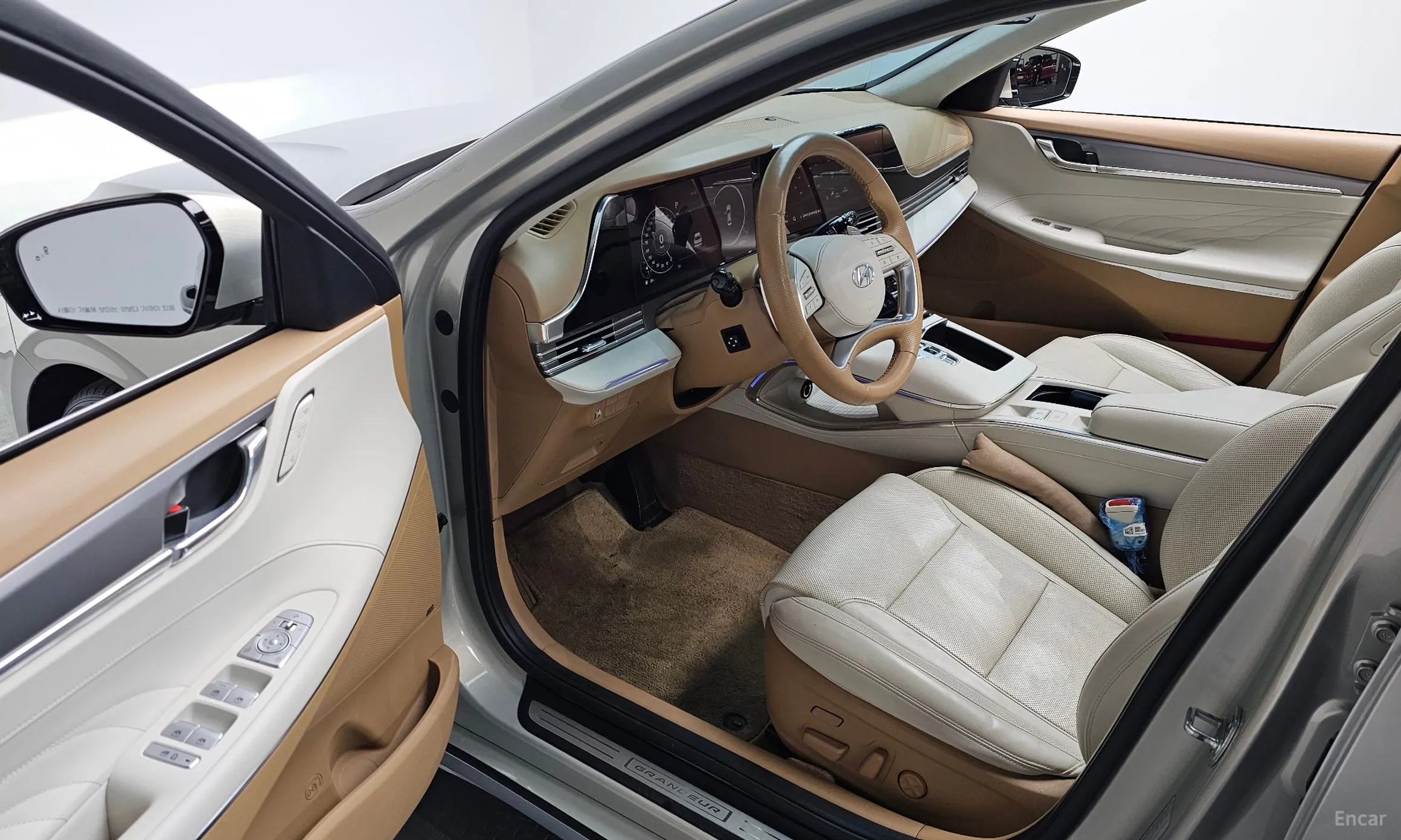 Hyundai Grandeur IG превью 11