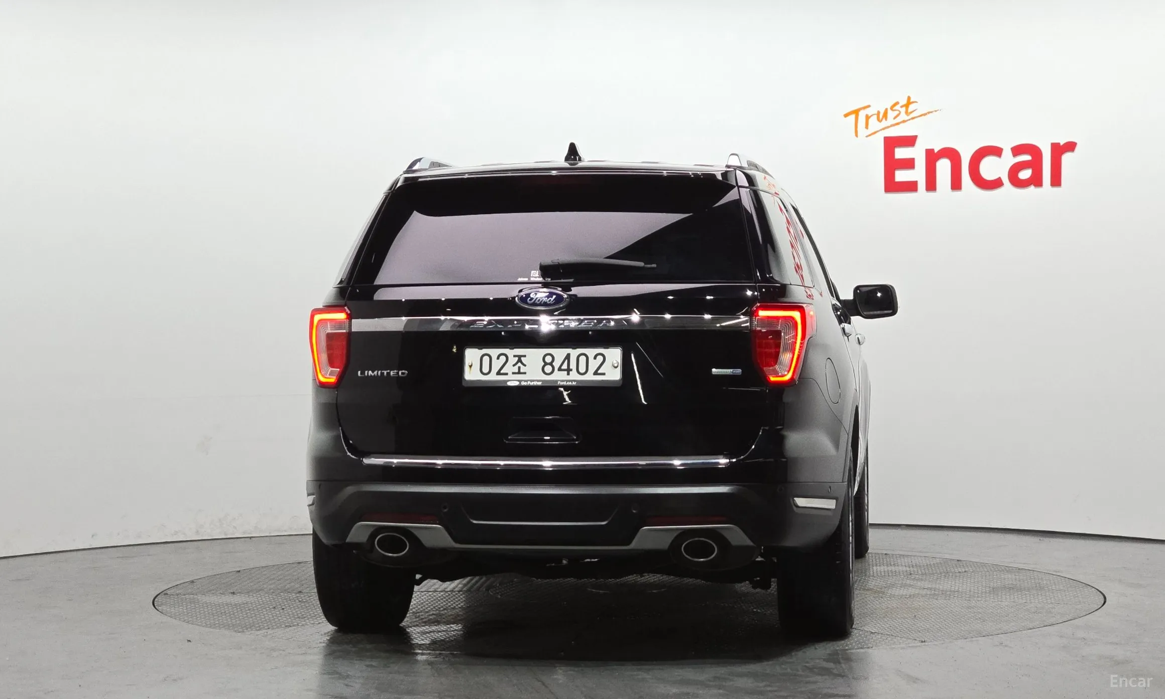 Ford Explorer превью 4