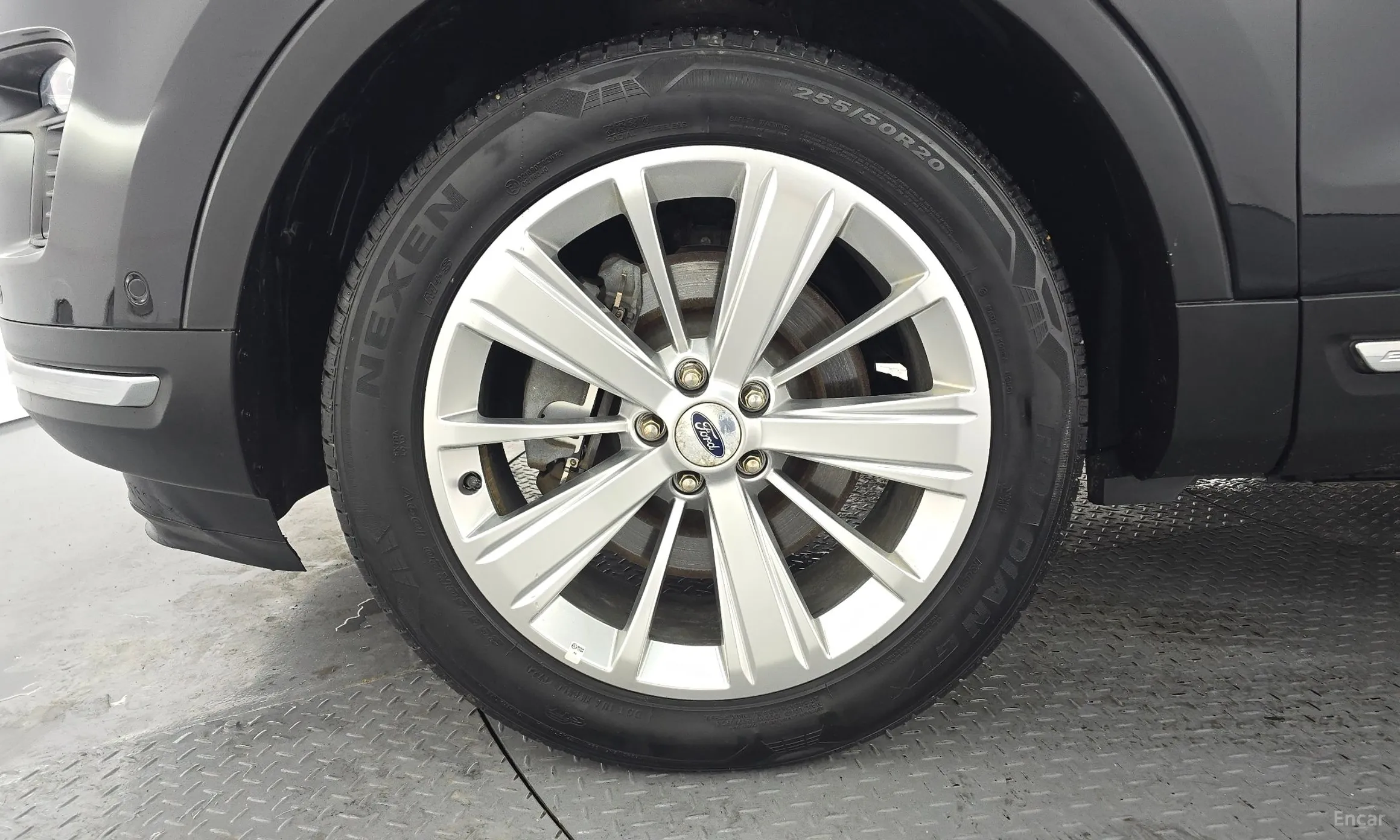 Ford Explorer превью 5