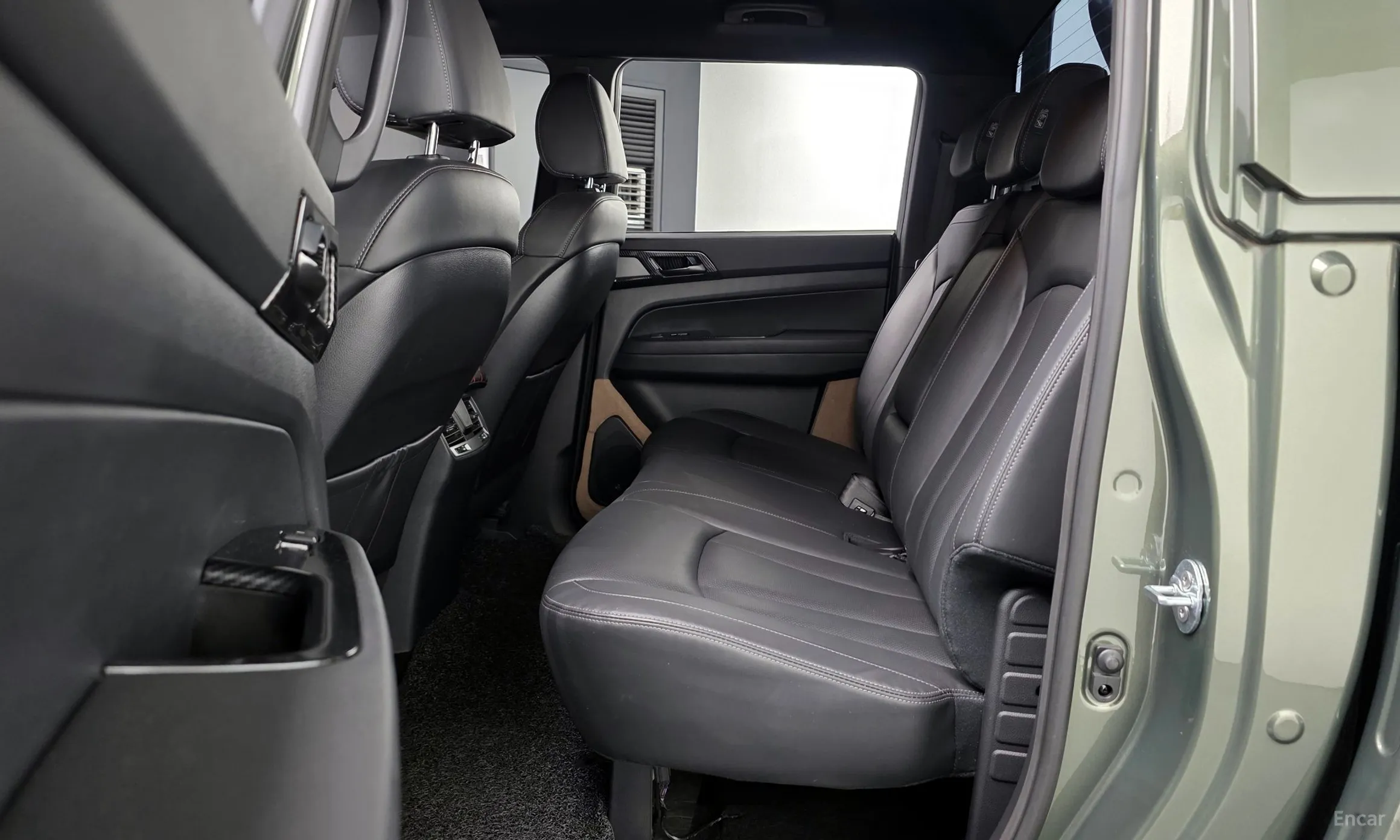 KG Mobility (SsangYong) Rexton Sports превью 12