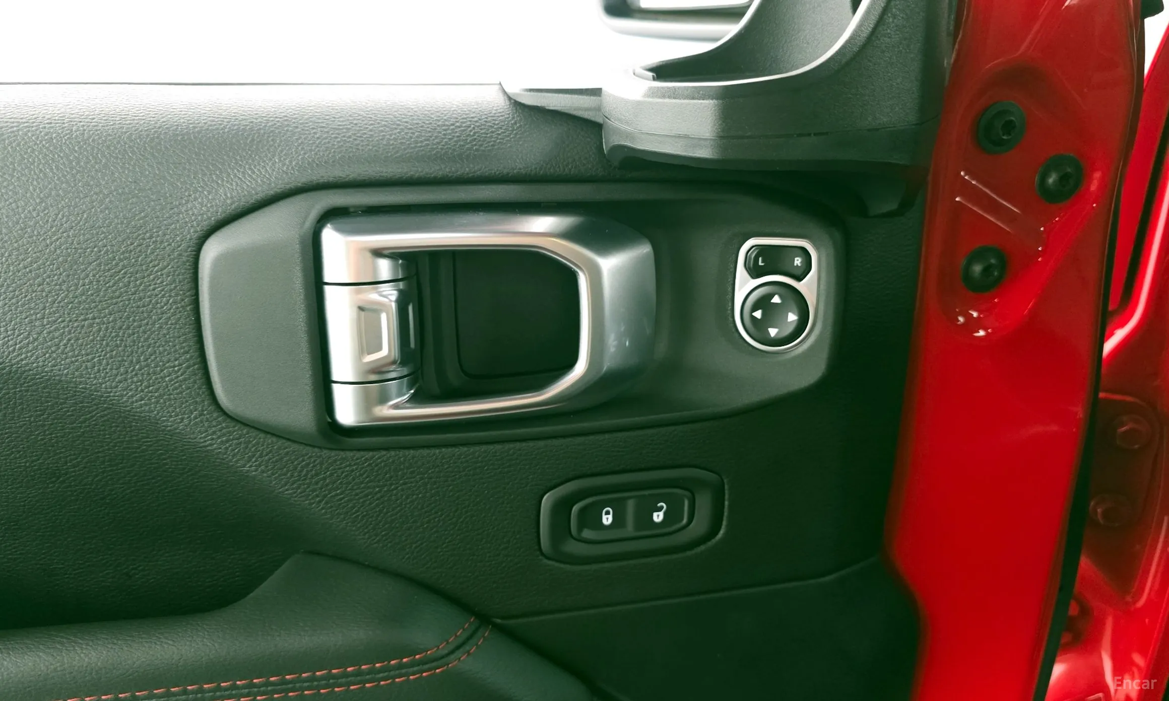 Jeep Wrangler (JL) превью 13