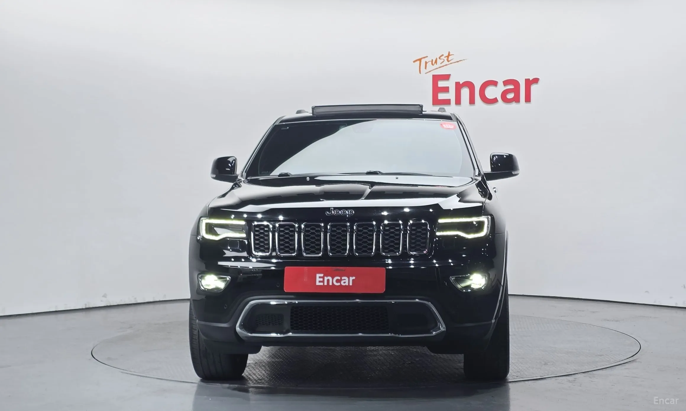 Jeep Grand Cherokee превью 3
