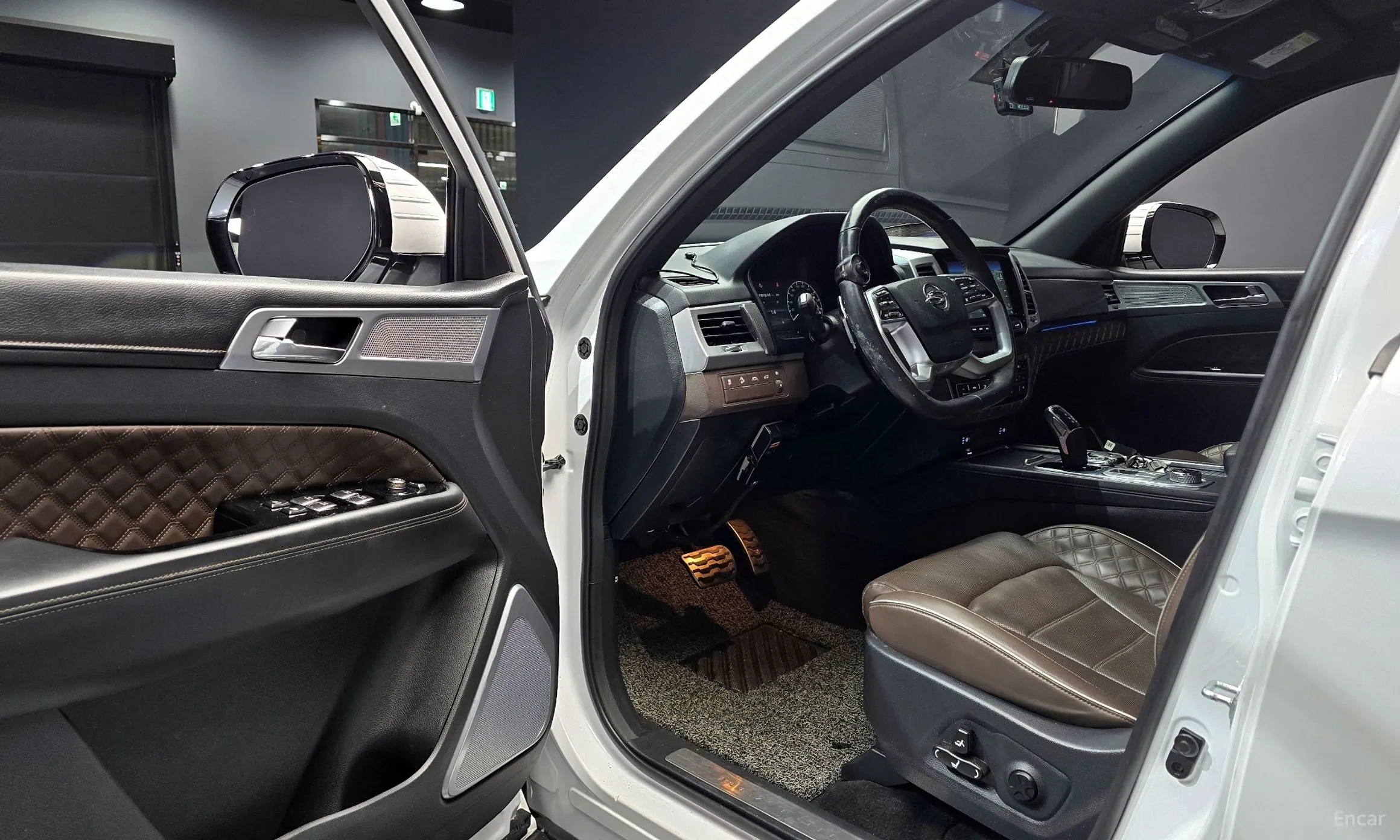 KG Mobility (SsangYong) Rexton превью 11