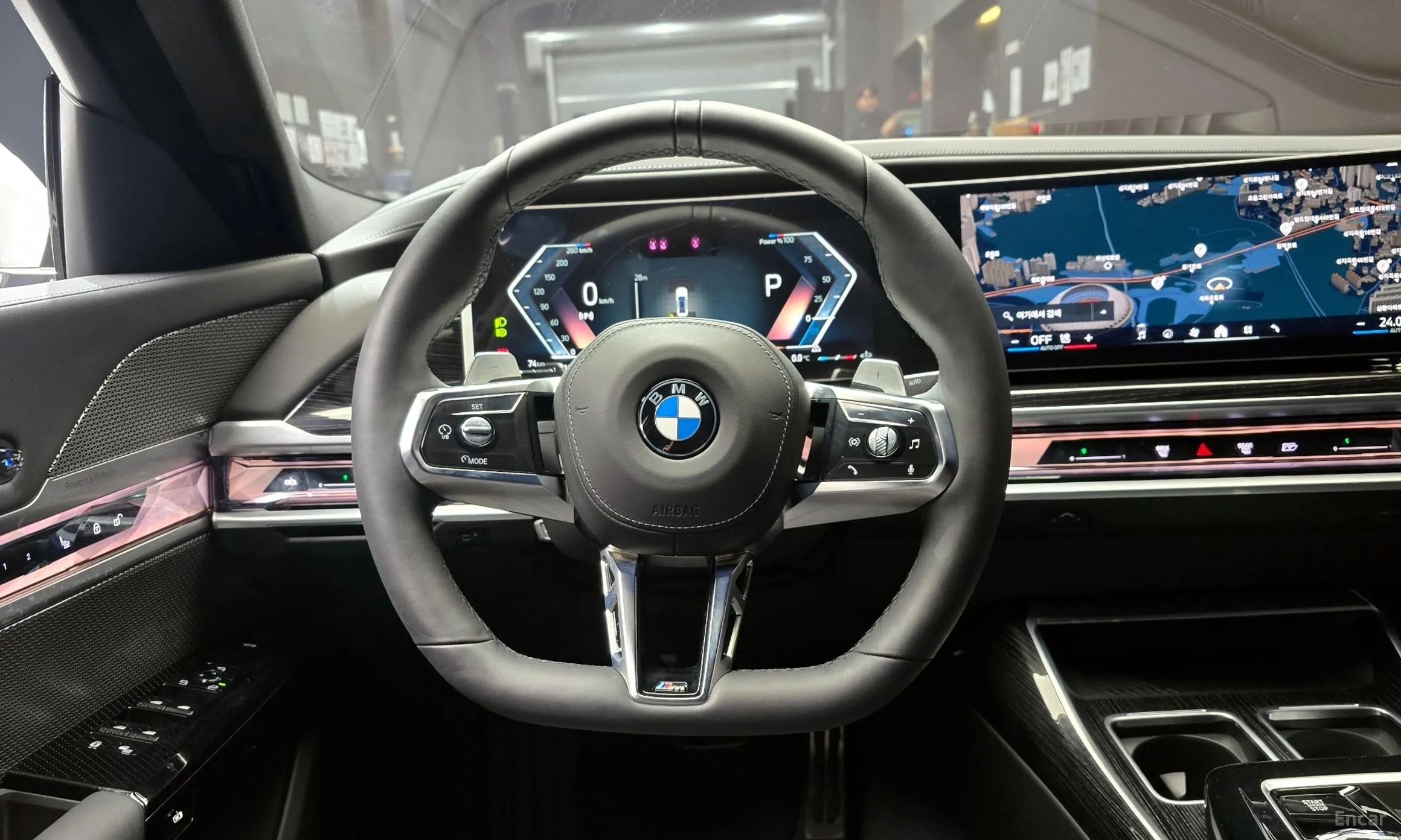BMW 7 Series (G70) превью 13