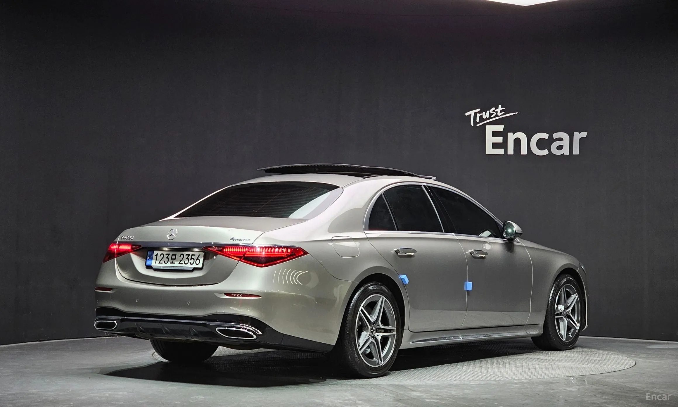Mercedes Benz S-Class W223