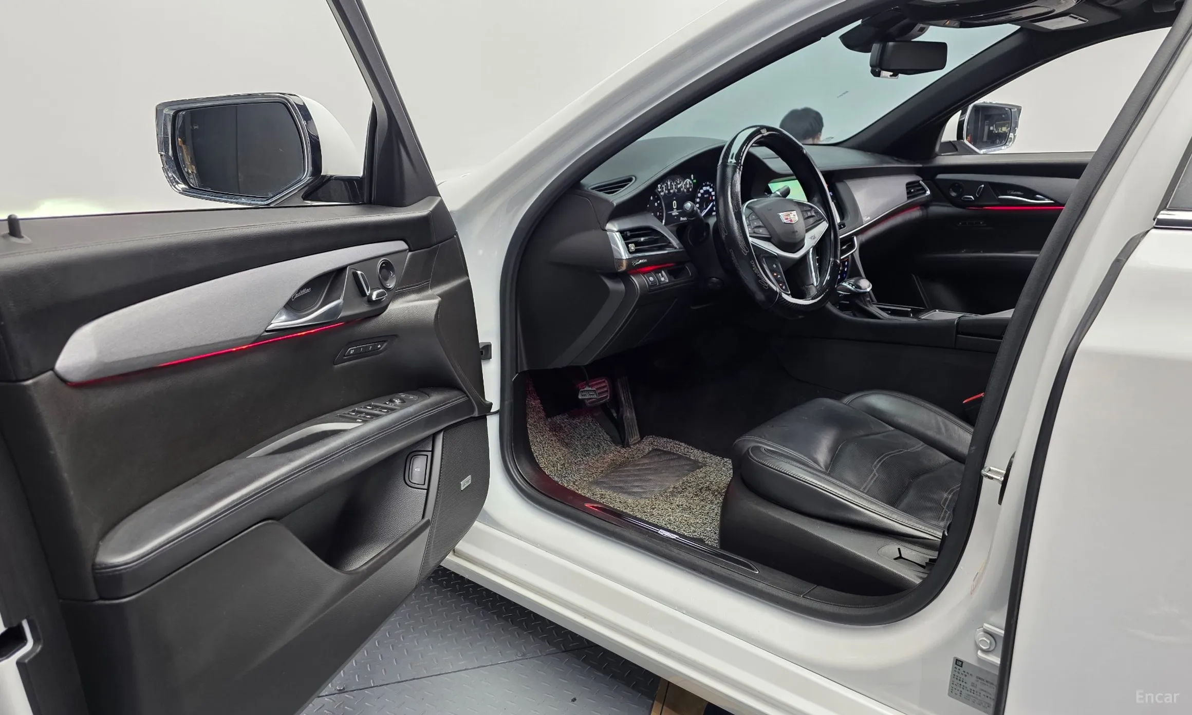 Cadillac CT6 превью 10