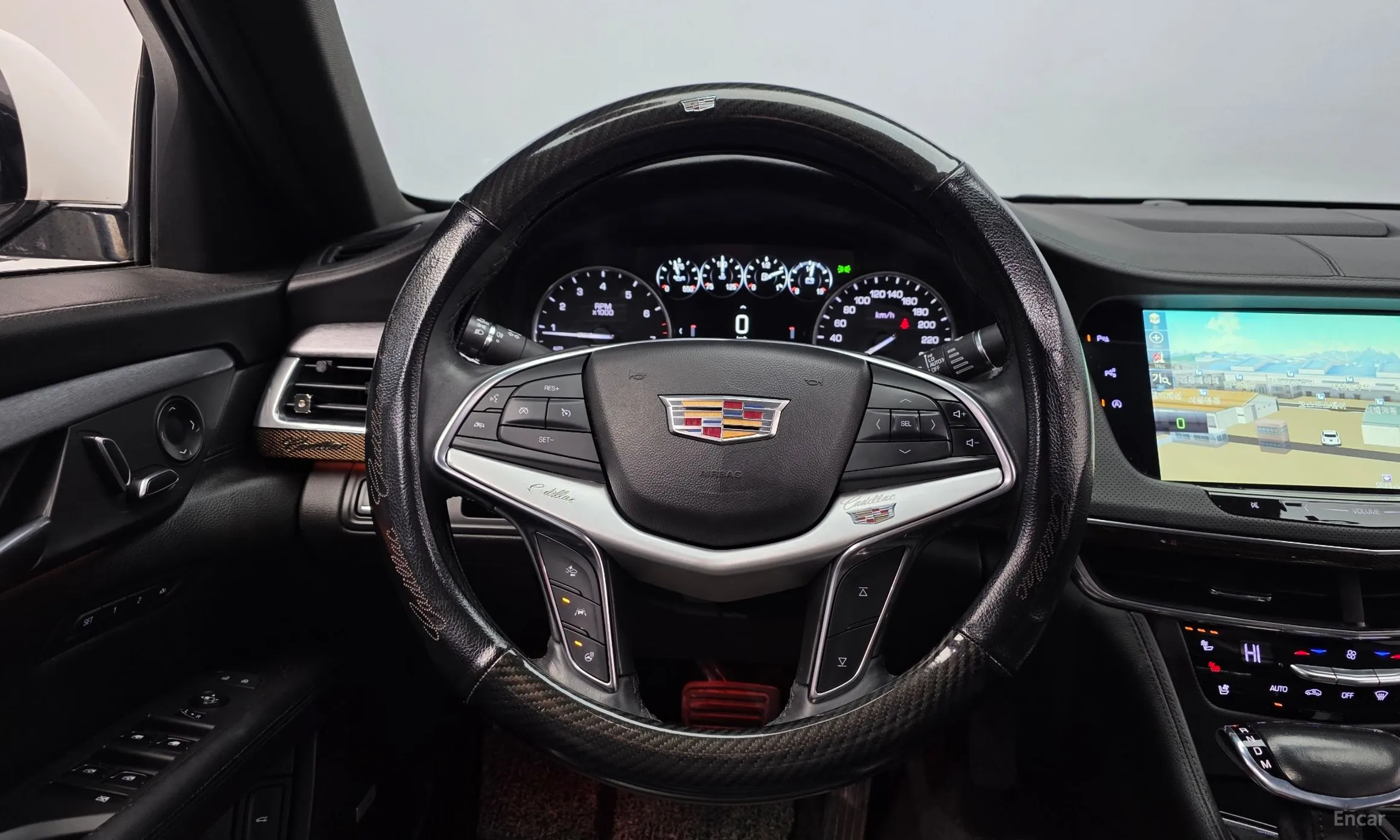 Cadillac CT6 превью 13