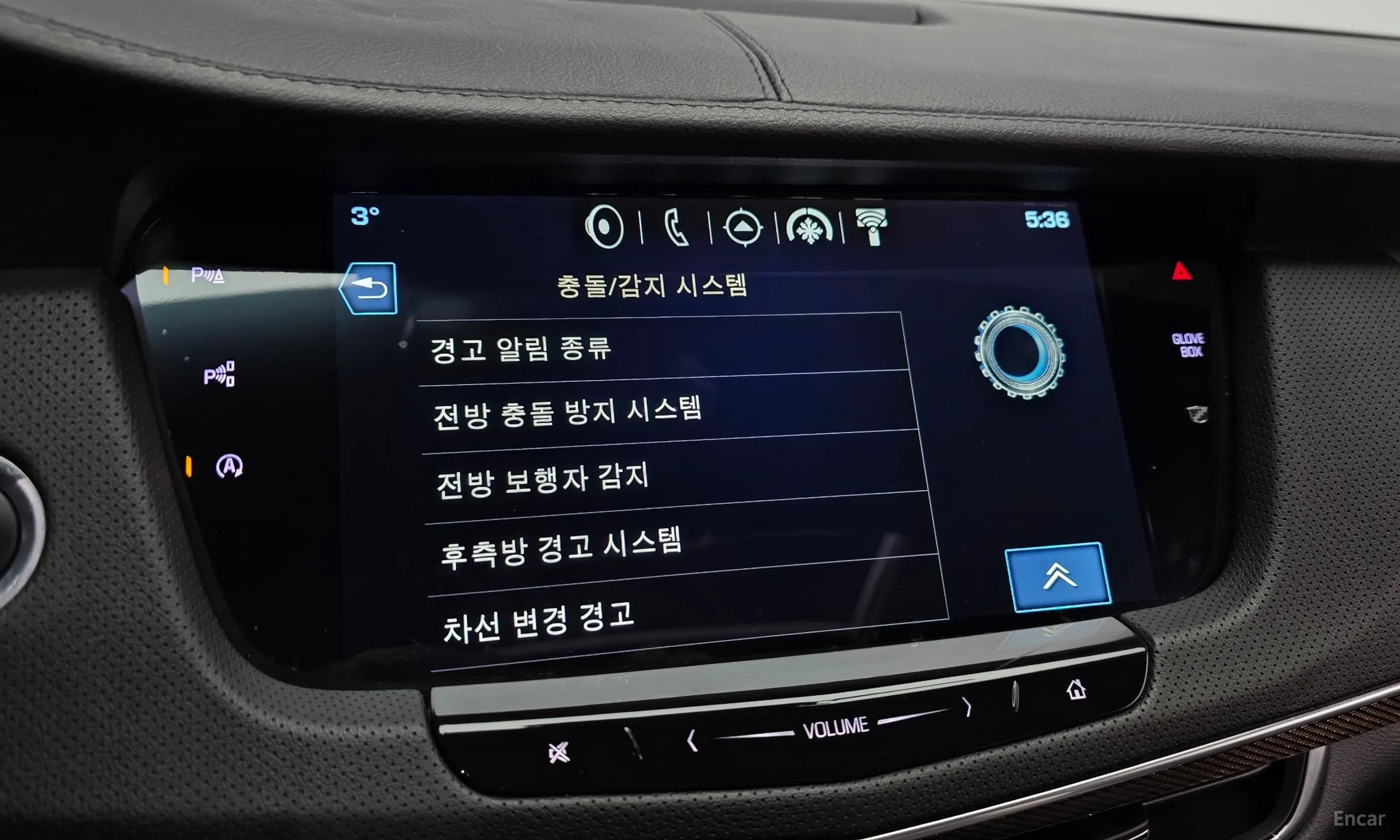 Cadillac CT6 превью 16