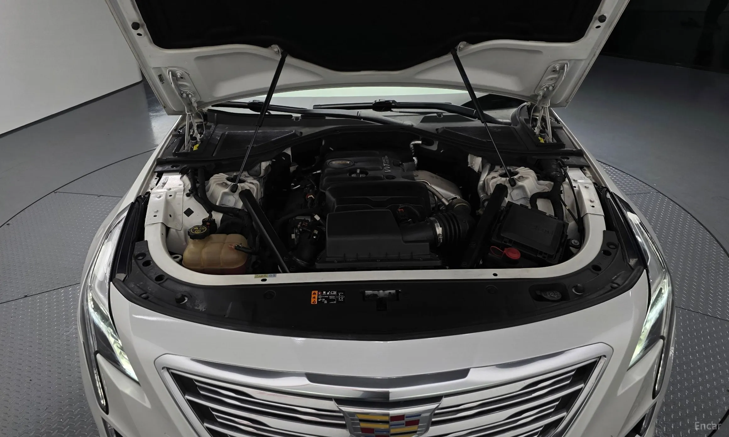 Cadillac CT6 превью 6