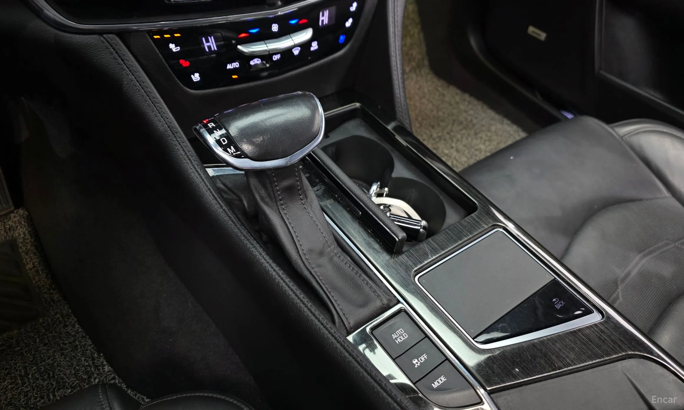 Cadillac CT6 превью 9