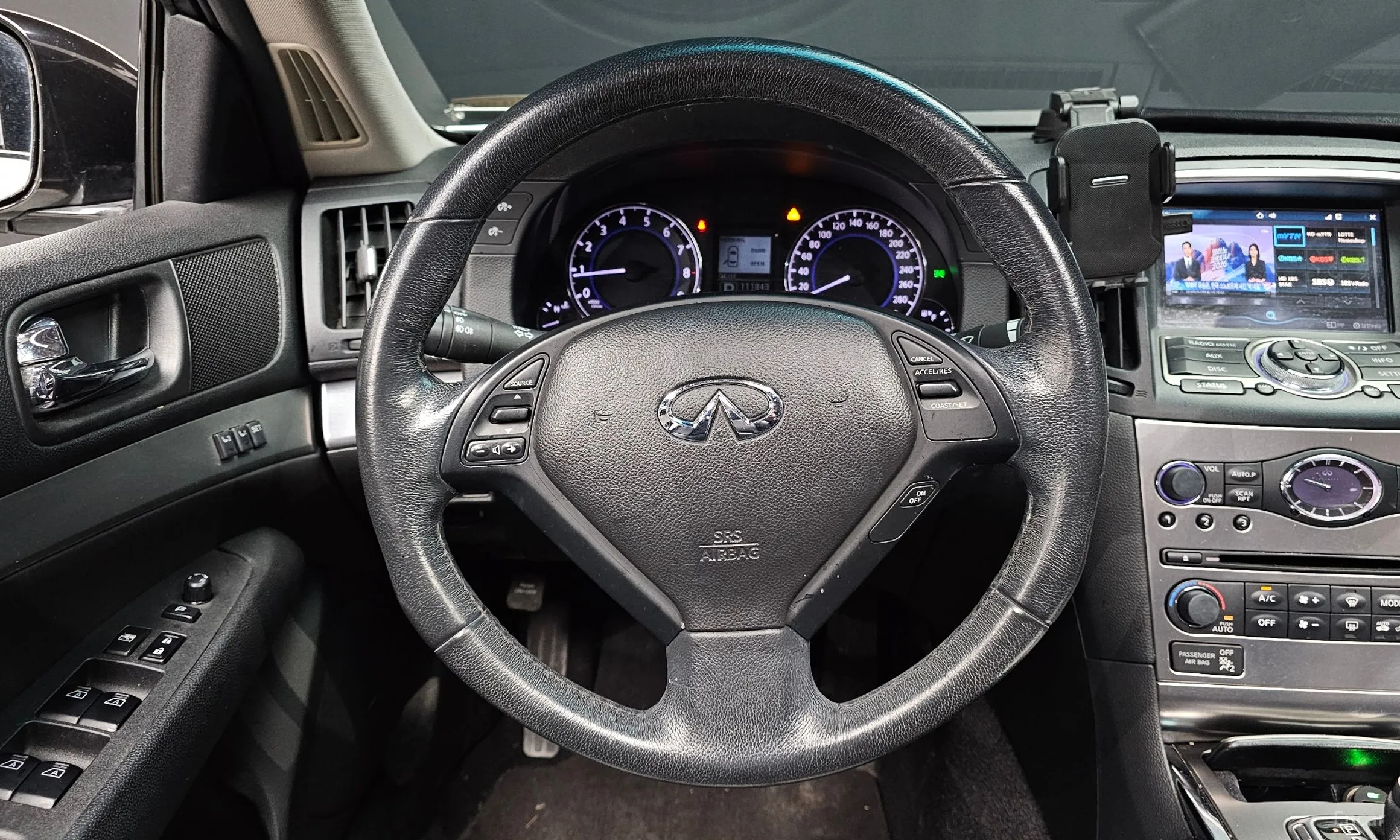 Infiniti G25 превью 12