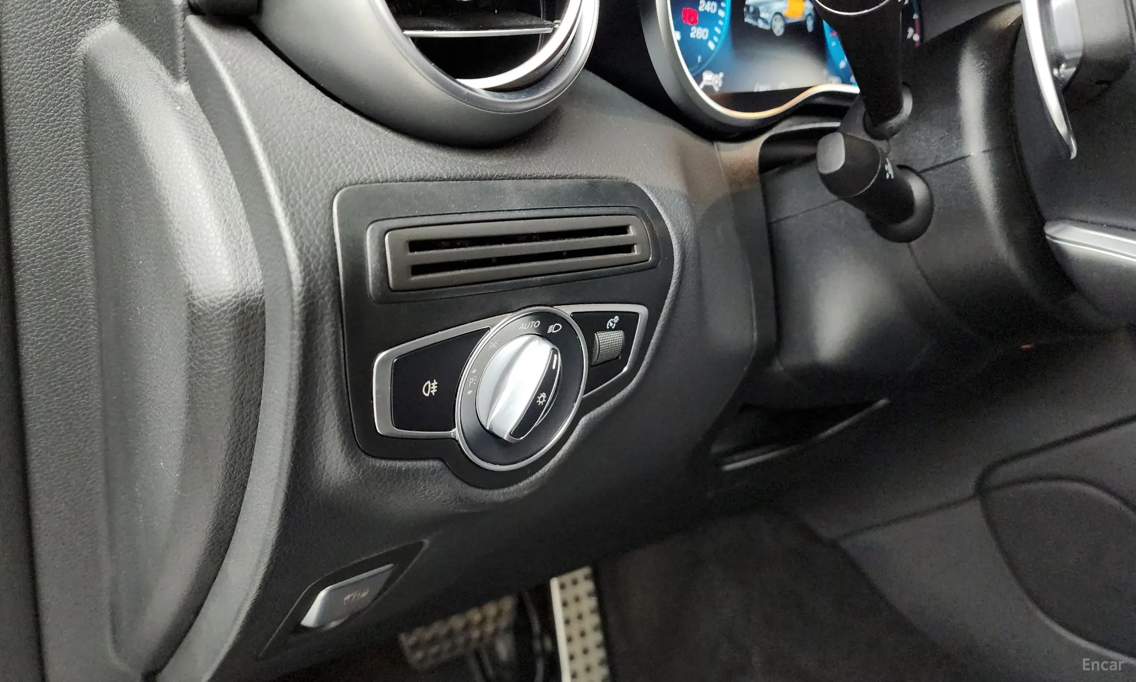 Mercedes Benz GLC-Class X253 превью 16