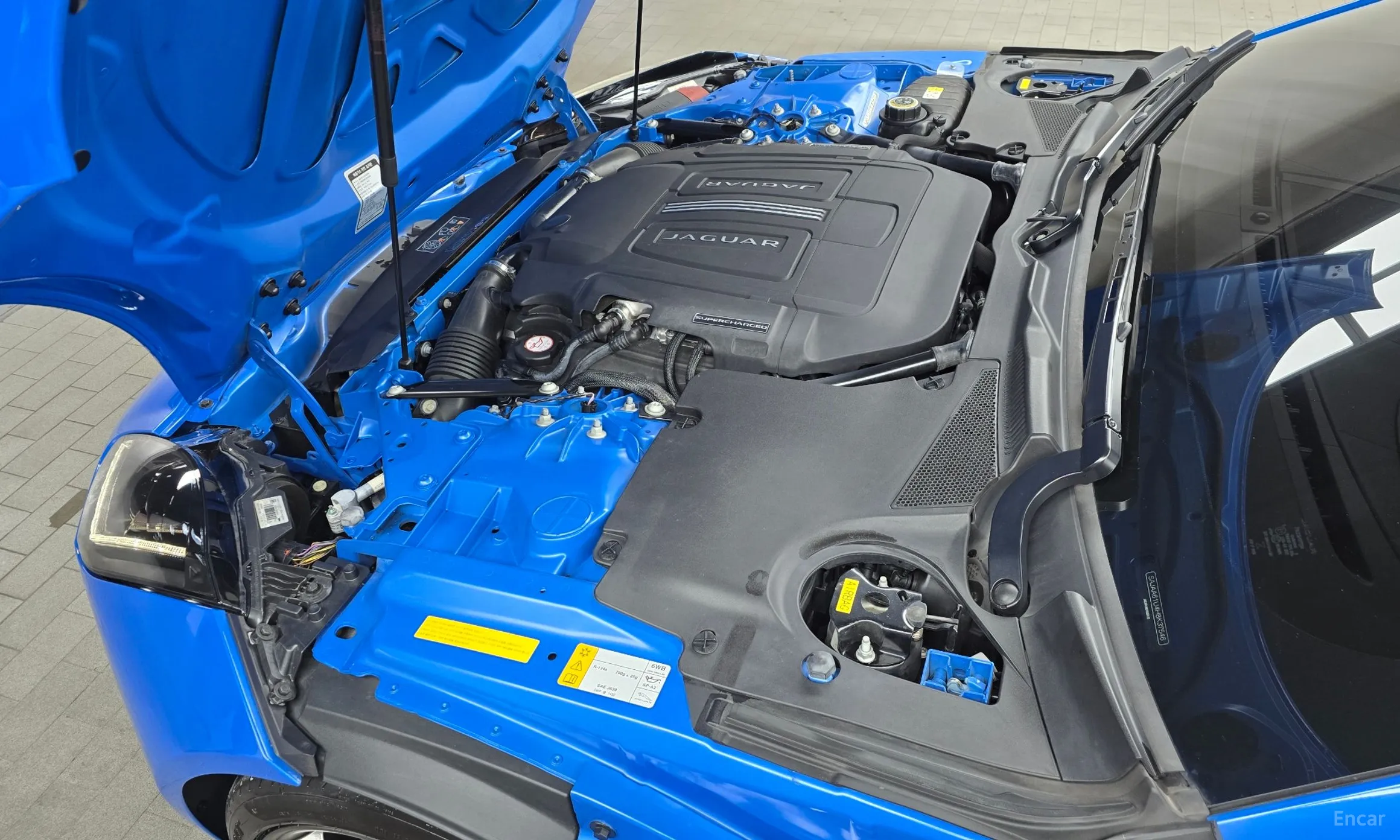 Jaguar F-TYPE превью 6