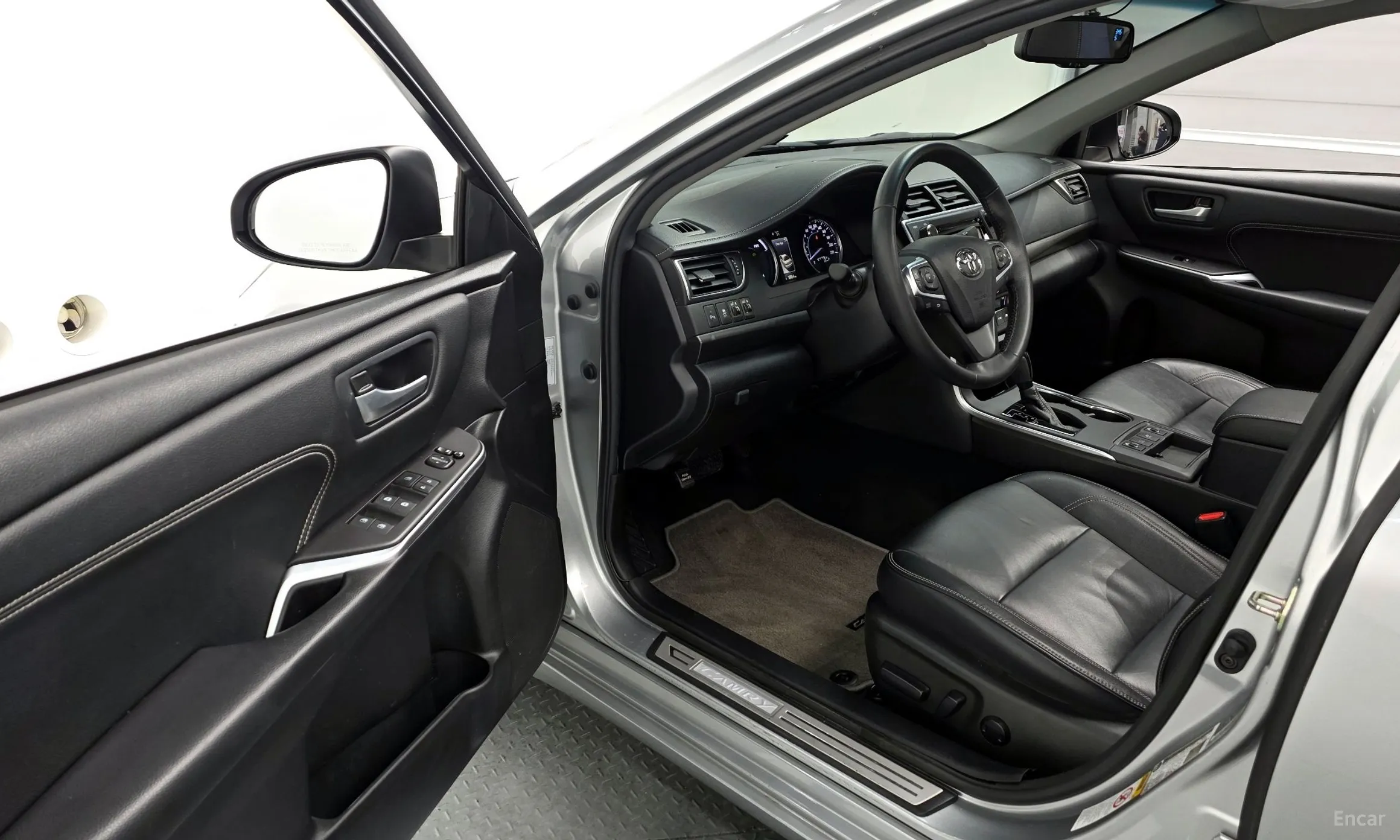 Toyota New Camry превью 10