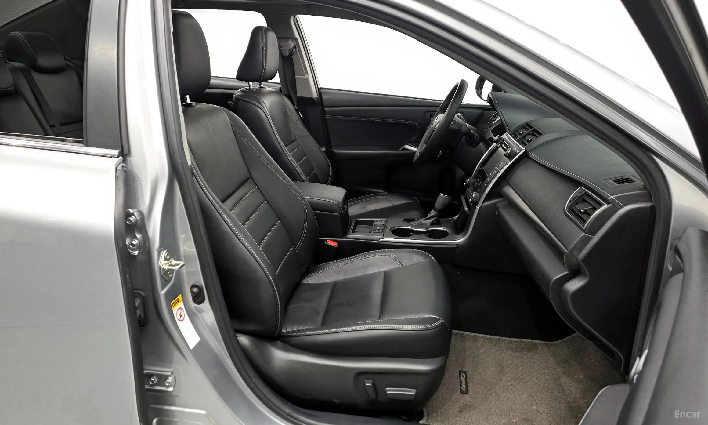 Toyota New Camry превью 11