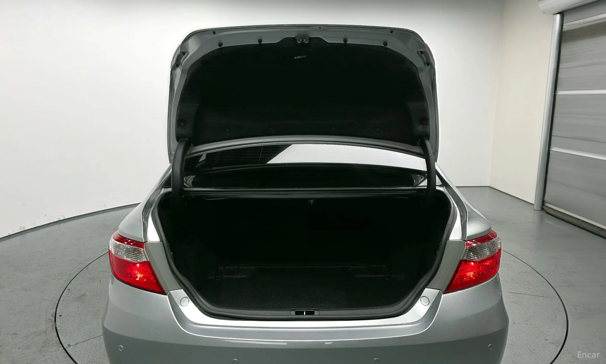 Toyota New Camry превью 20