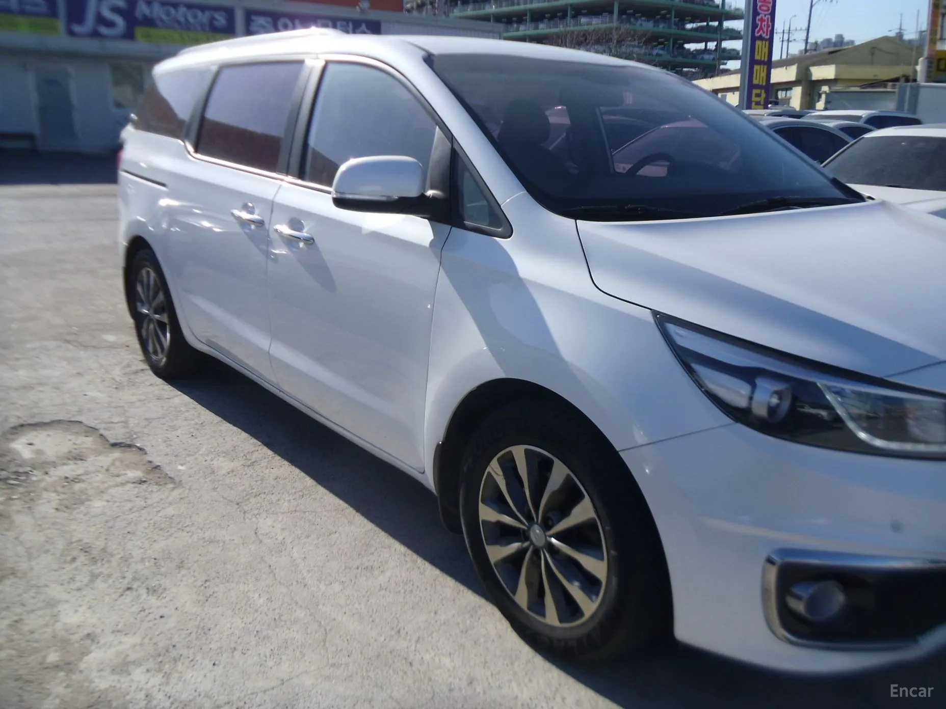 Kia Carnival превью 6
