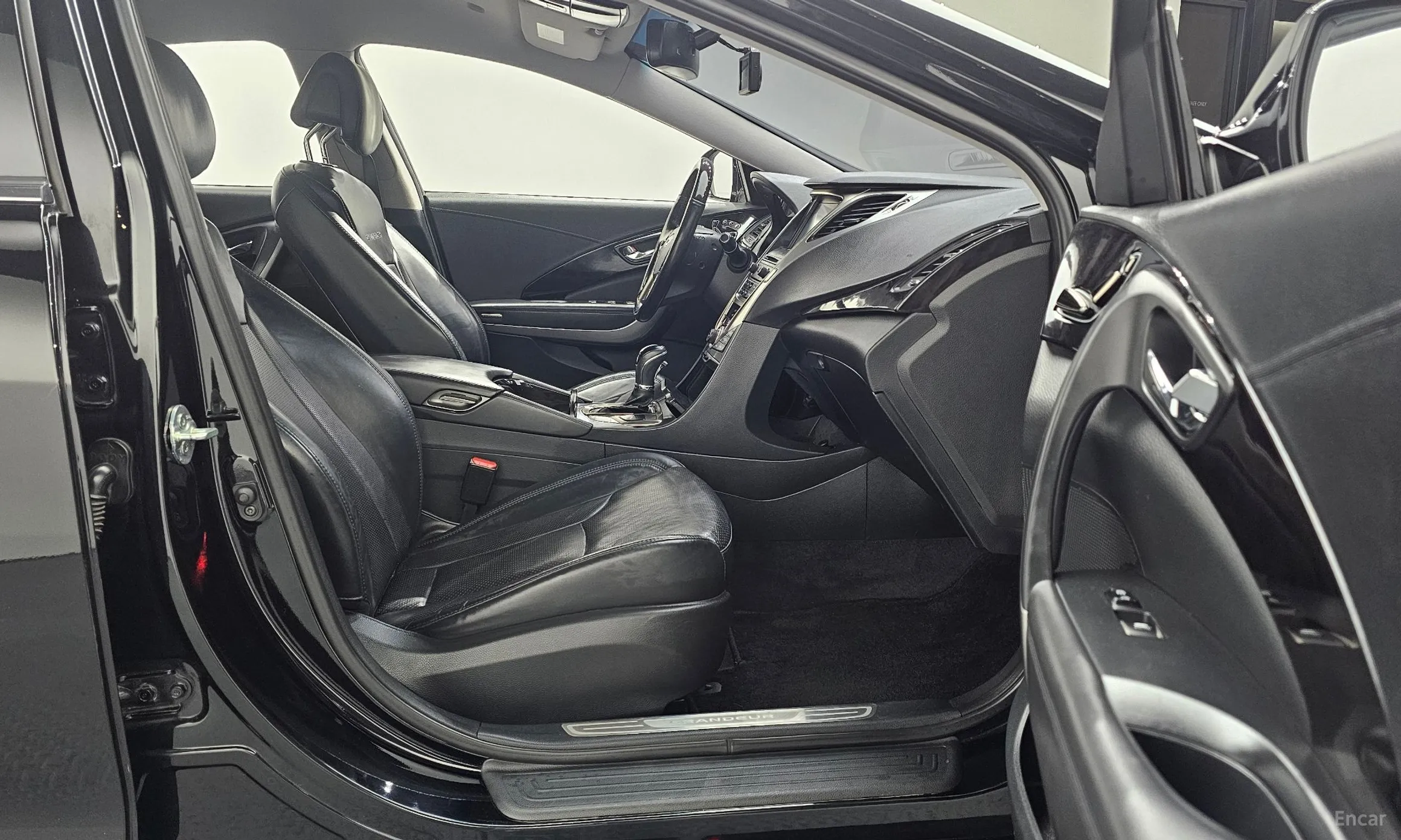 Hyundai Grandeur HG превью 10