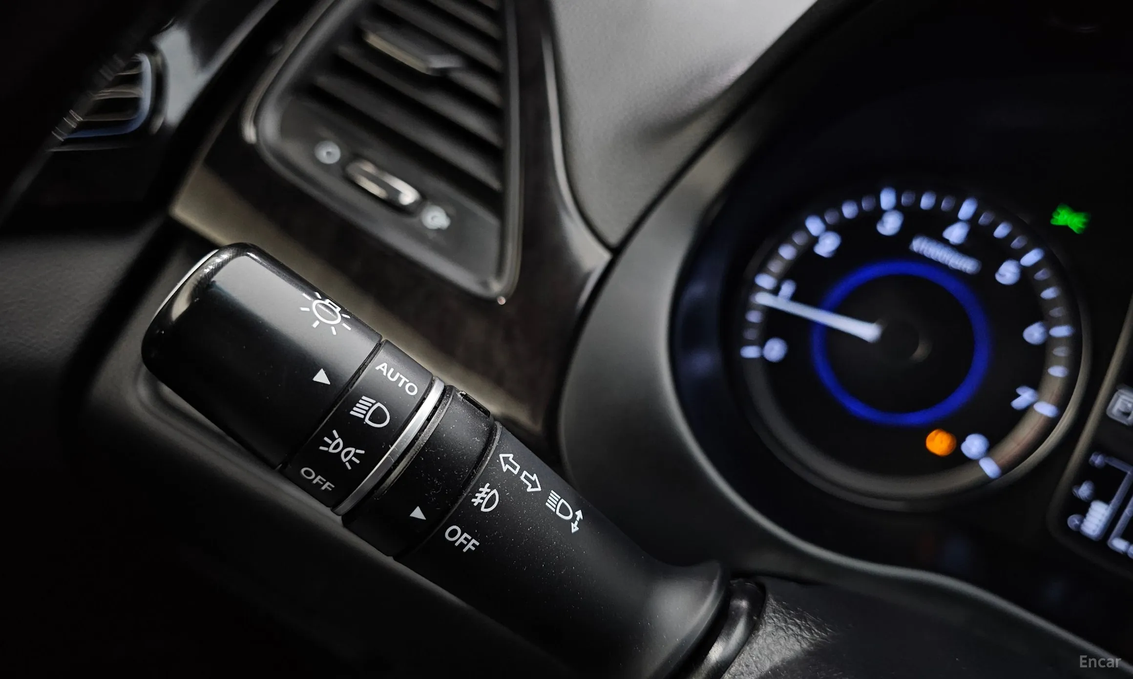 Hyundai Grandeur HG превью 18