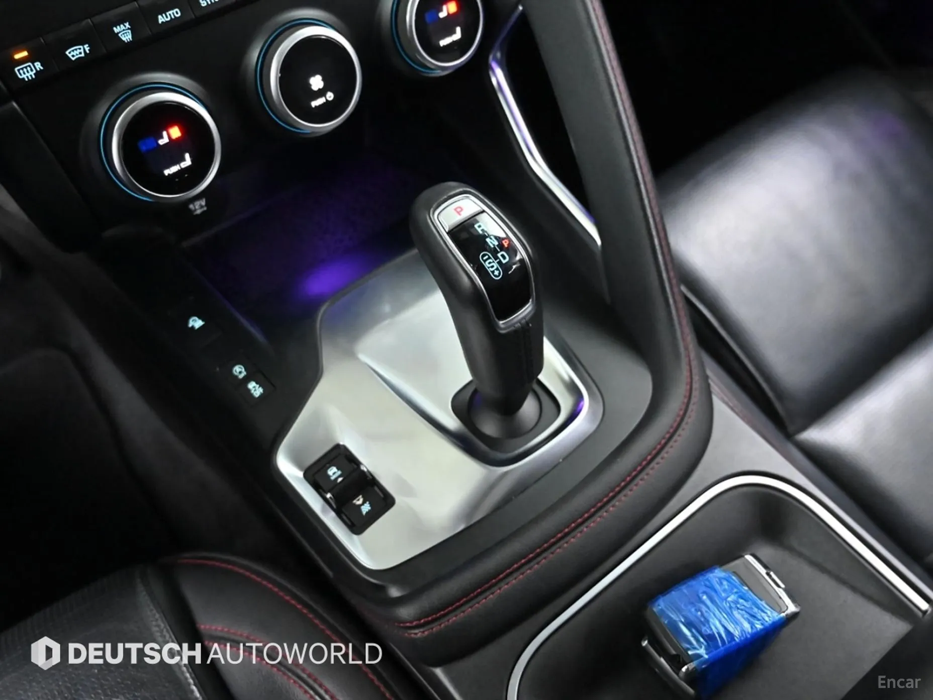 Jaguar E-PACE превью 9