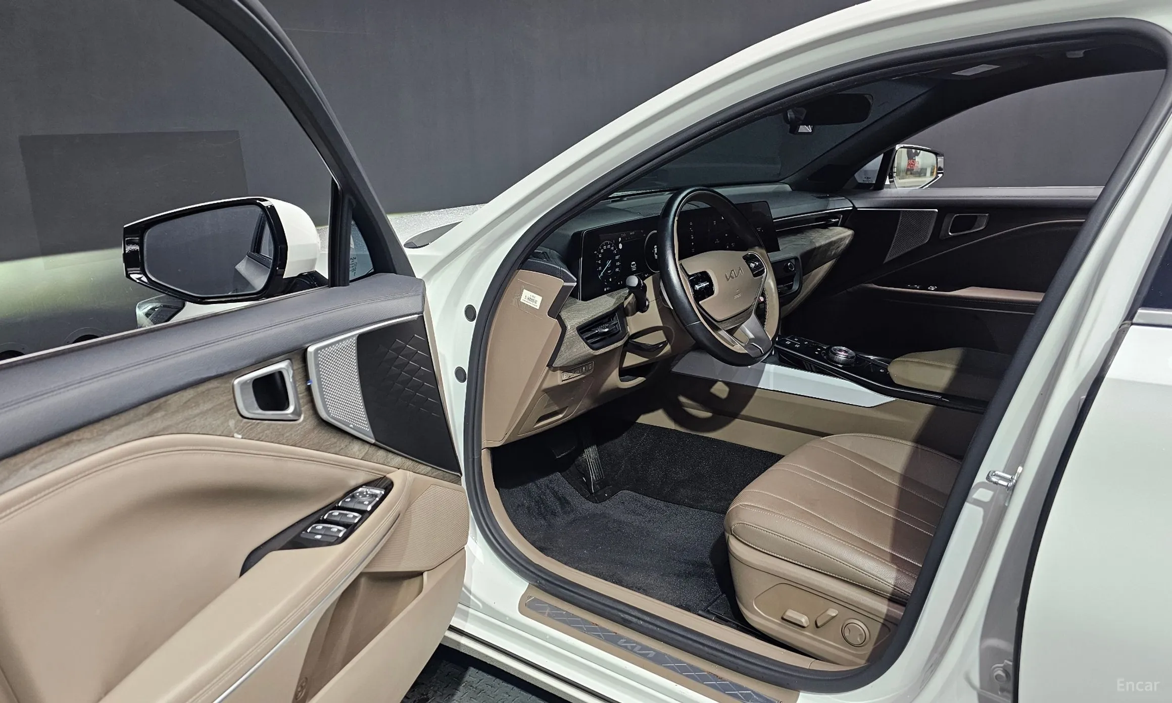 Kia K8 Hybrid превью 10
