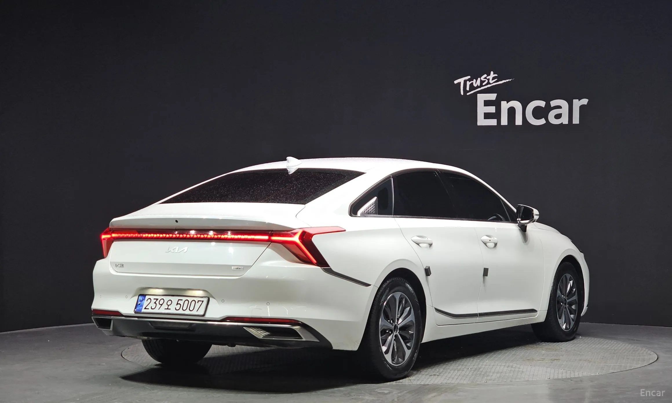 Kia K8 Hybrid