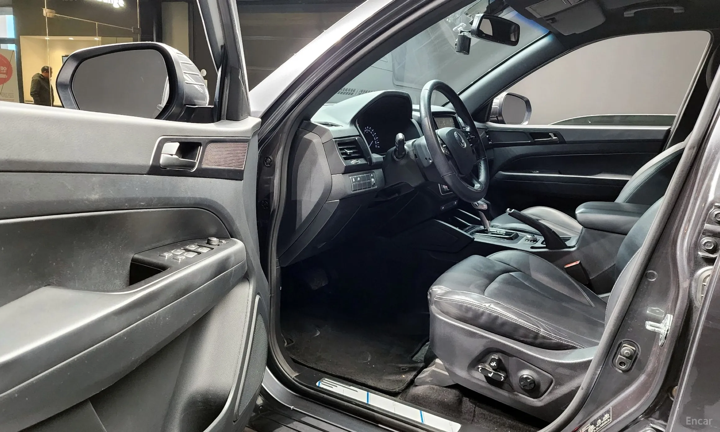 KG Mobility (SsangYong) Rexton Sports Khan превью 11