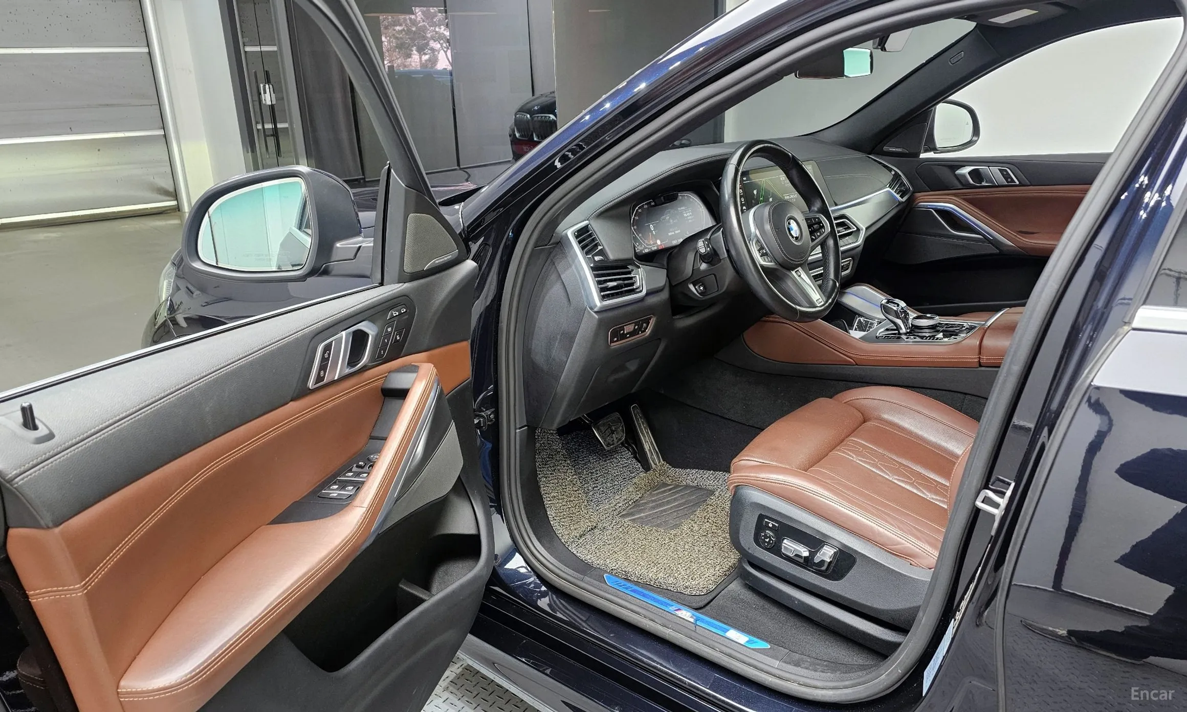 BMW X6 (G06) превью 10